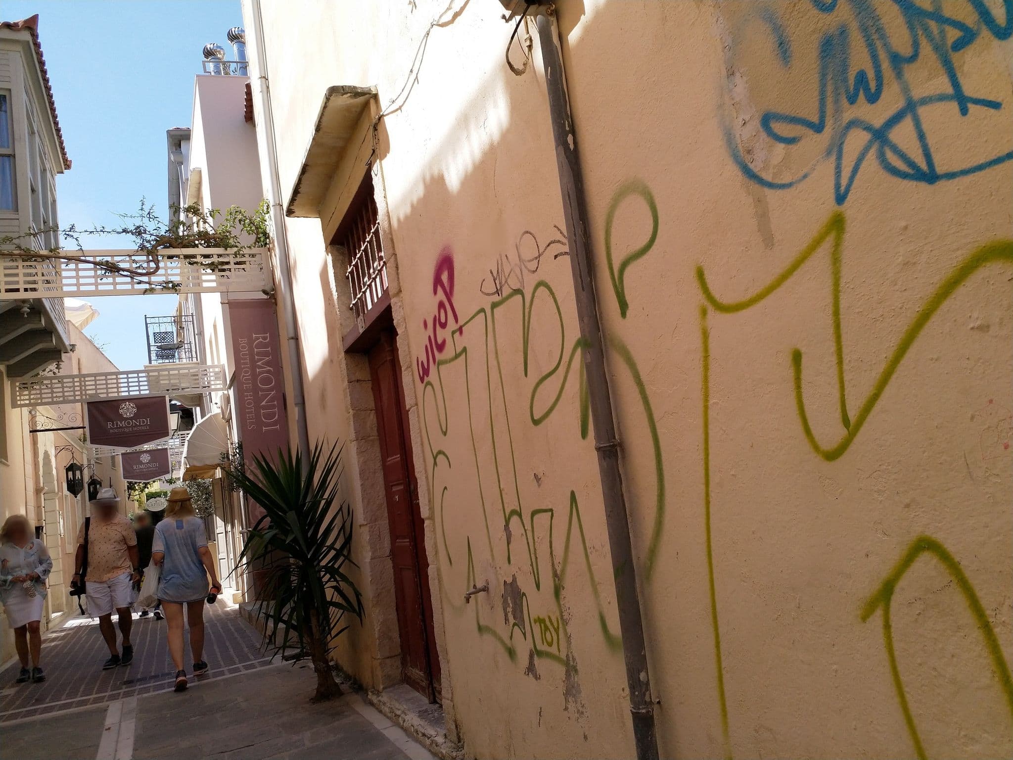 Street view near Loggia Suites, Rethymno