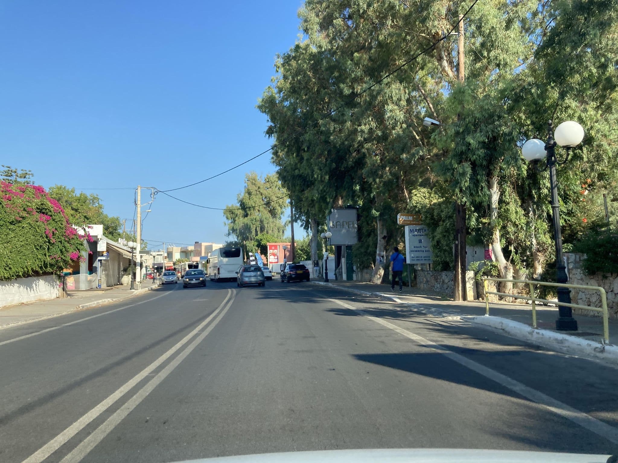 Street view near Perla Beach, Galatás — © fod (CC BY-SA · Mapillary)