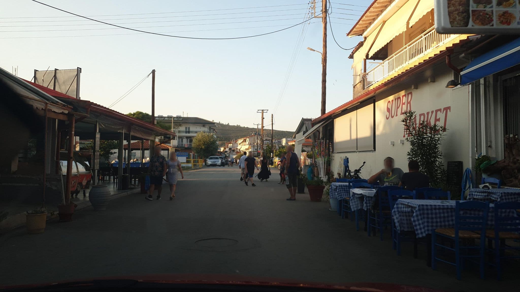 Street view near Dora, Sárti — © yannakis (CC BY-SA · Mapillary)