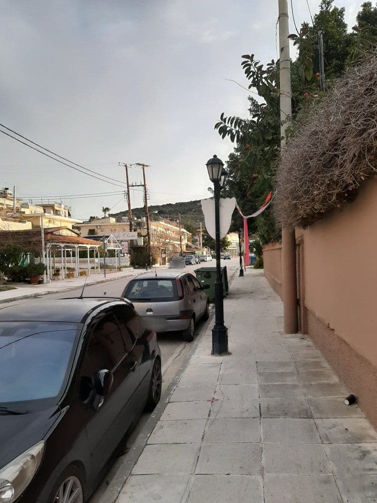 Street view near Onira, Tolón — © sarant (CC BY-SA · Mapillary)