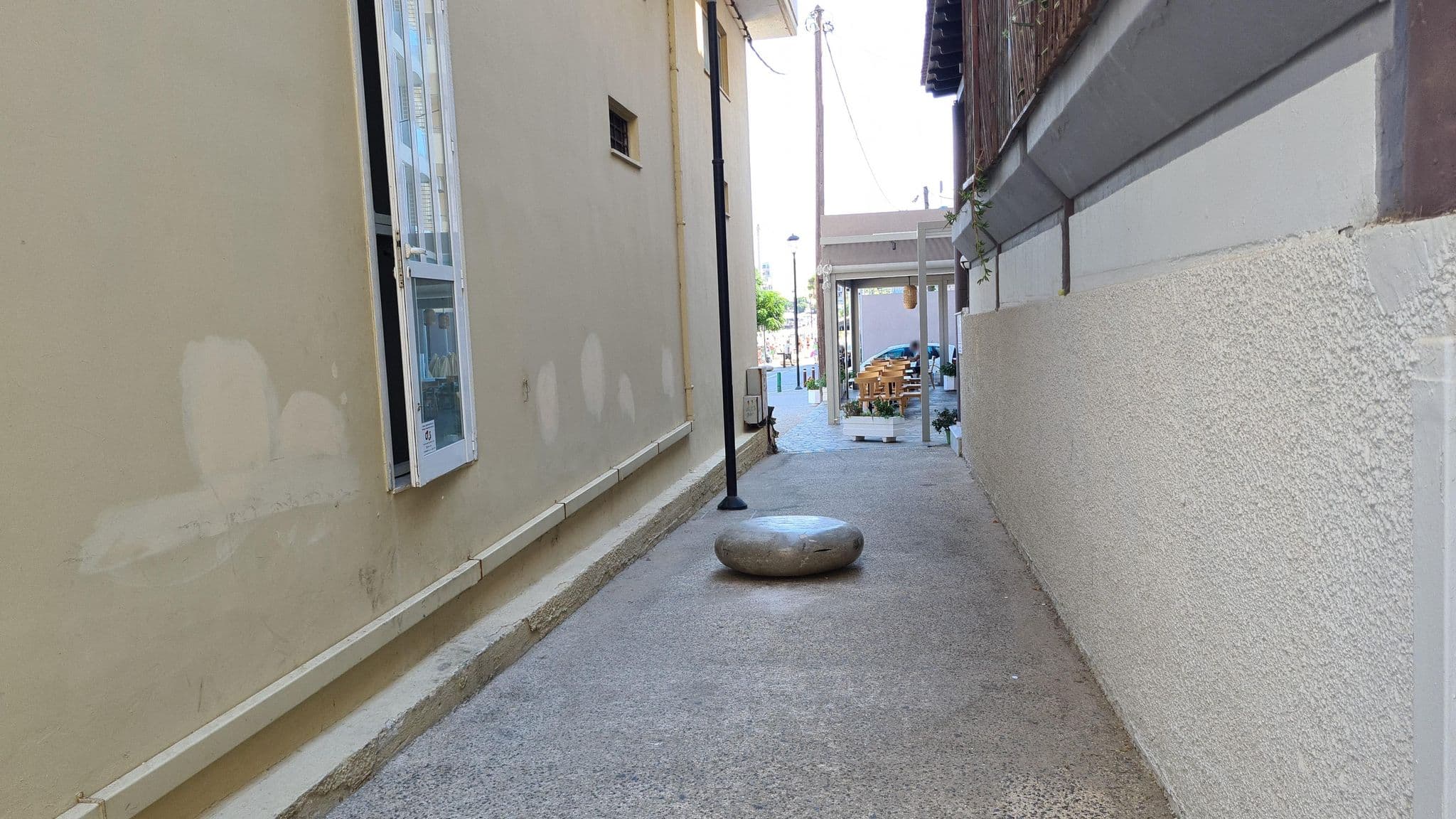 Street view near Magia Apartments, Chaniá — © dsmm (CC BY-SA · Mapillary)