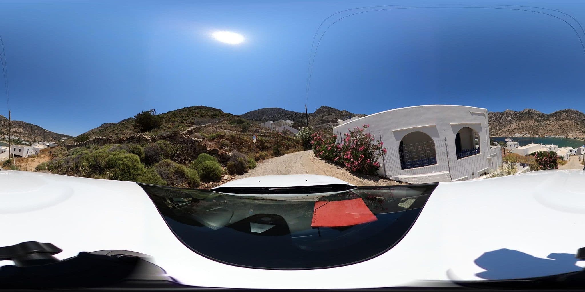 Street view near Chez Sifnos, Adámas