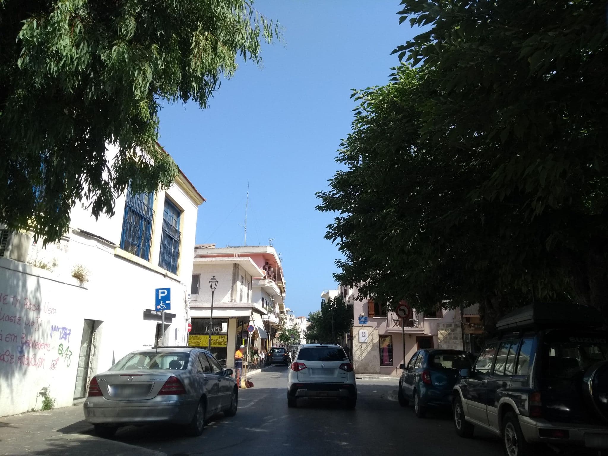 Street view near Nobili, Chaniá — © thetornado76 (CC BY-SA · Mapillary)
