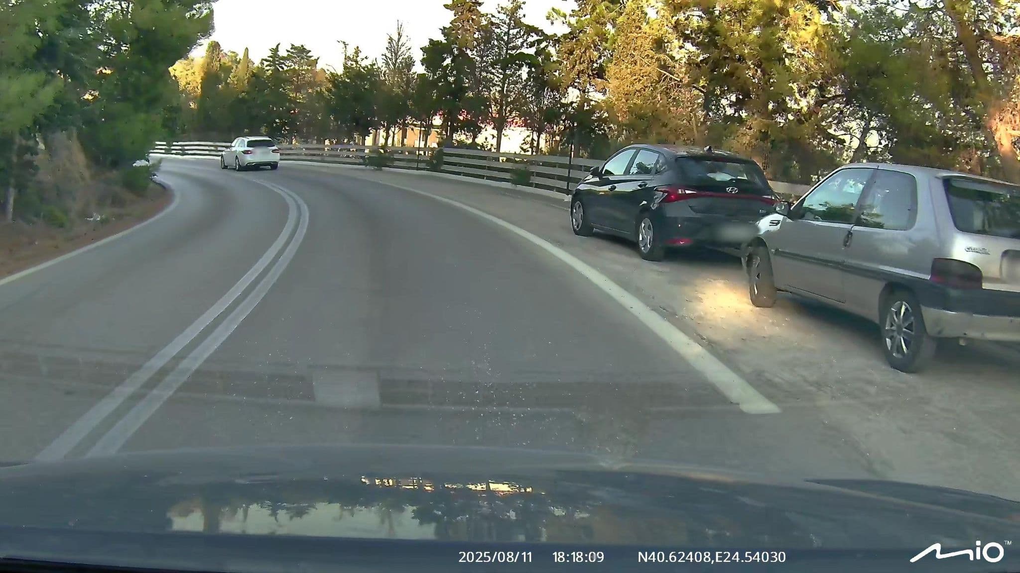 Street view near Blue Dream Palace, Limenária — © puky (CC BY-SA · Mapillary)
