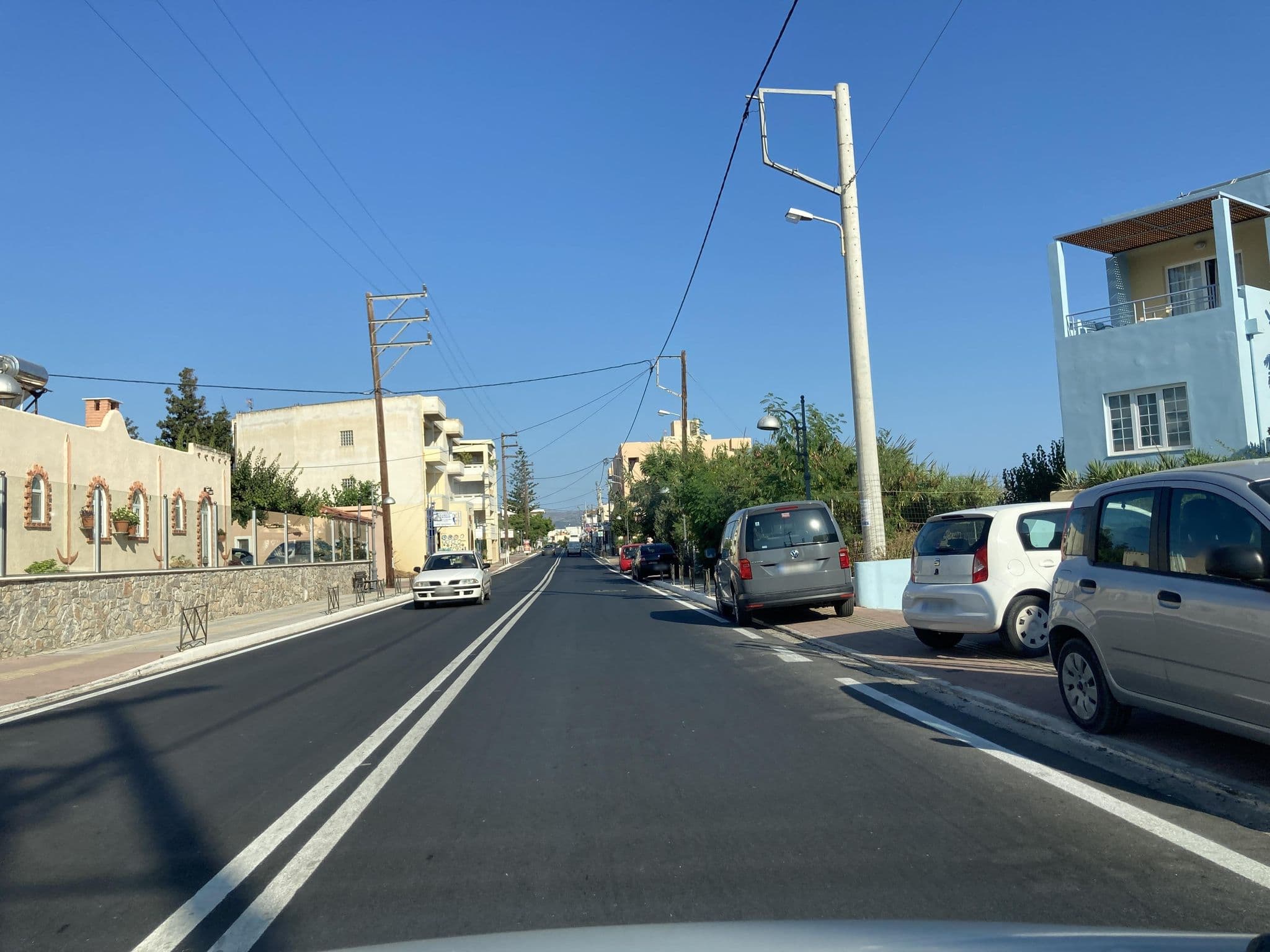 Street view near Konaki Apartments, Kolympári — © fod (CC BY-SA · Mapillary)