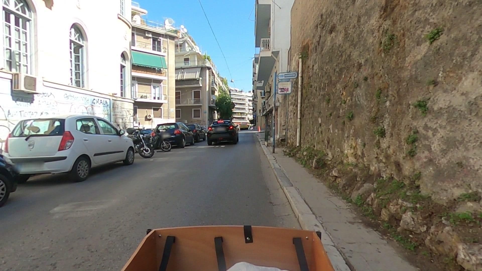 Street view near Kefi Hub, Athens — © efikour (CC BY-SA · Mapillary)