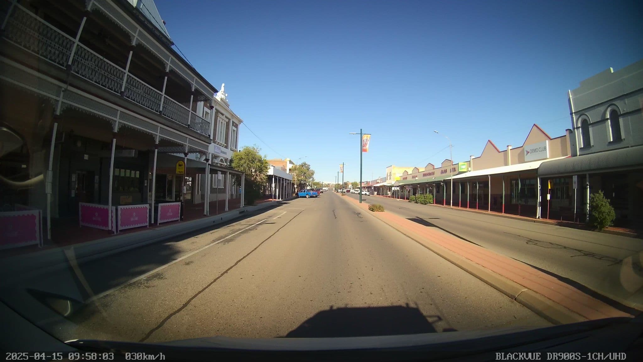 Street view near Palace Hotel, Broken Hill