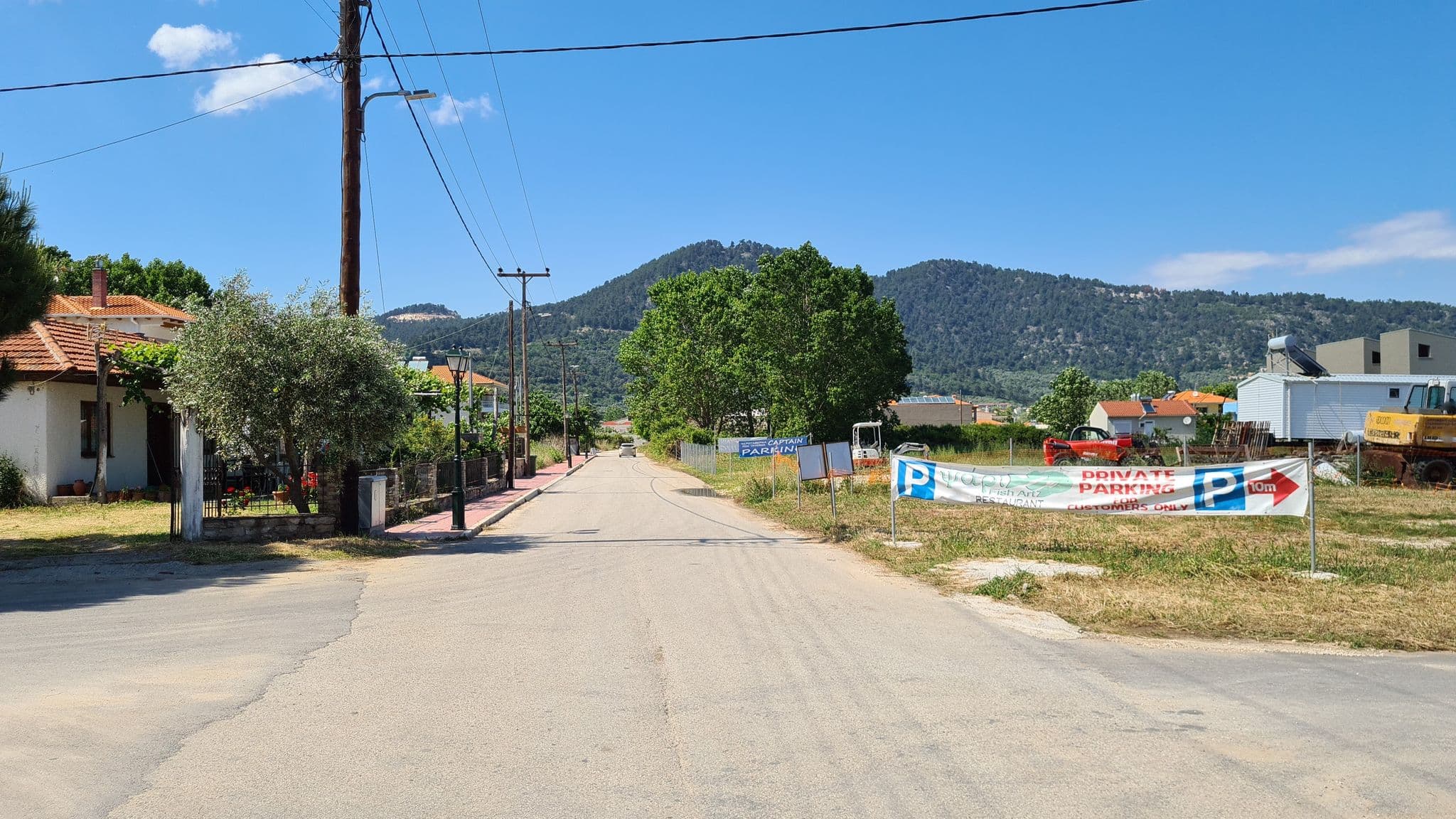 Street view near Studios Anne, Potamiá — © mappi0920 (CC BY-SA · Mapillary)