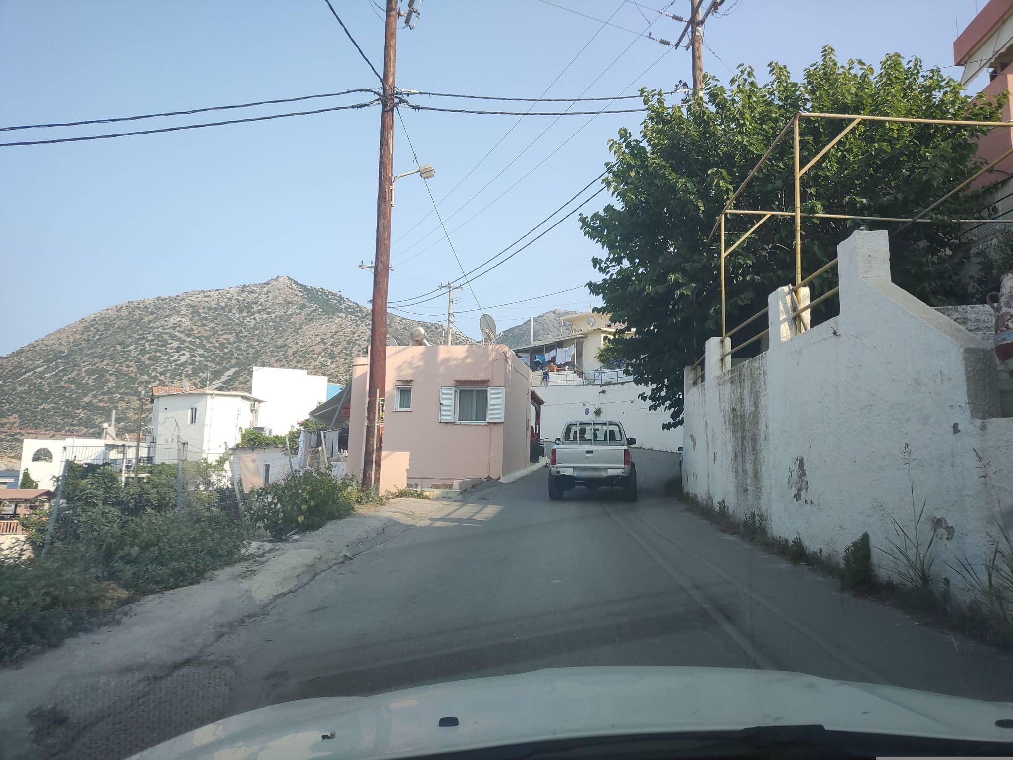 Street view near Athina, Zonianá — © stefan4614 (CC BY-SA · Mapillary)