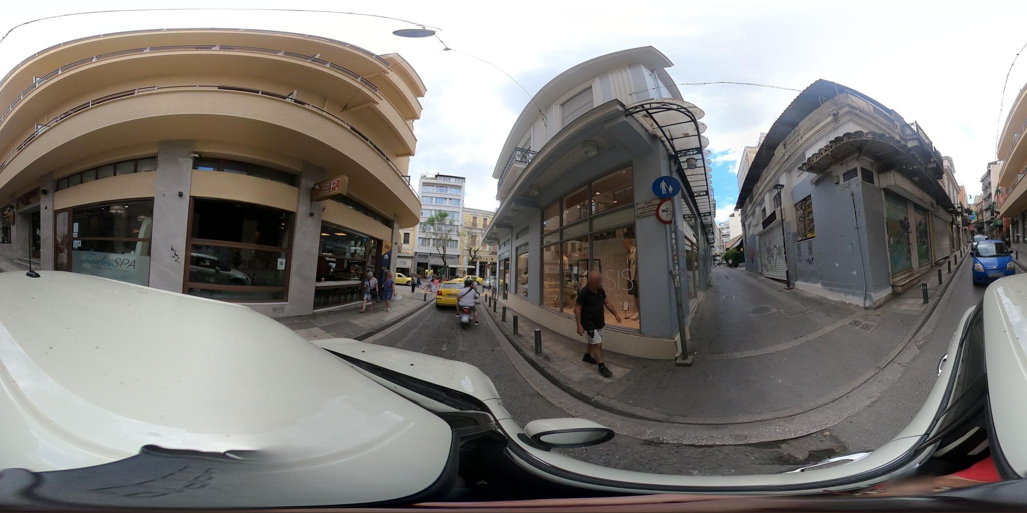 Street view near Royalty, Athens