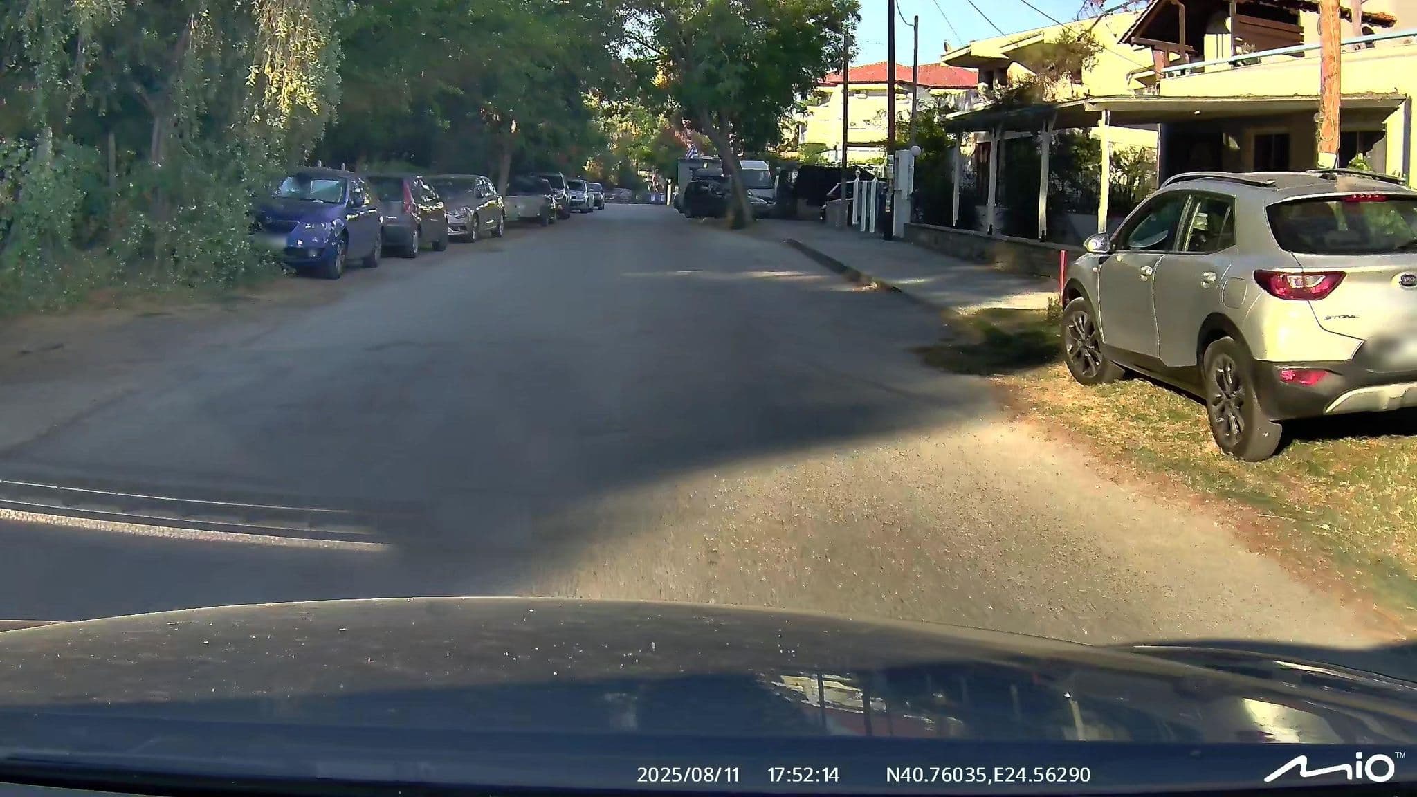 Street view near Olivia Beach House, Prínos — © puky (CC BY-SA · Mapillary)