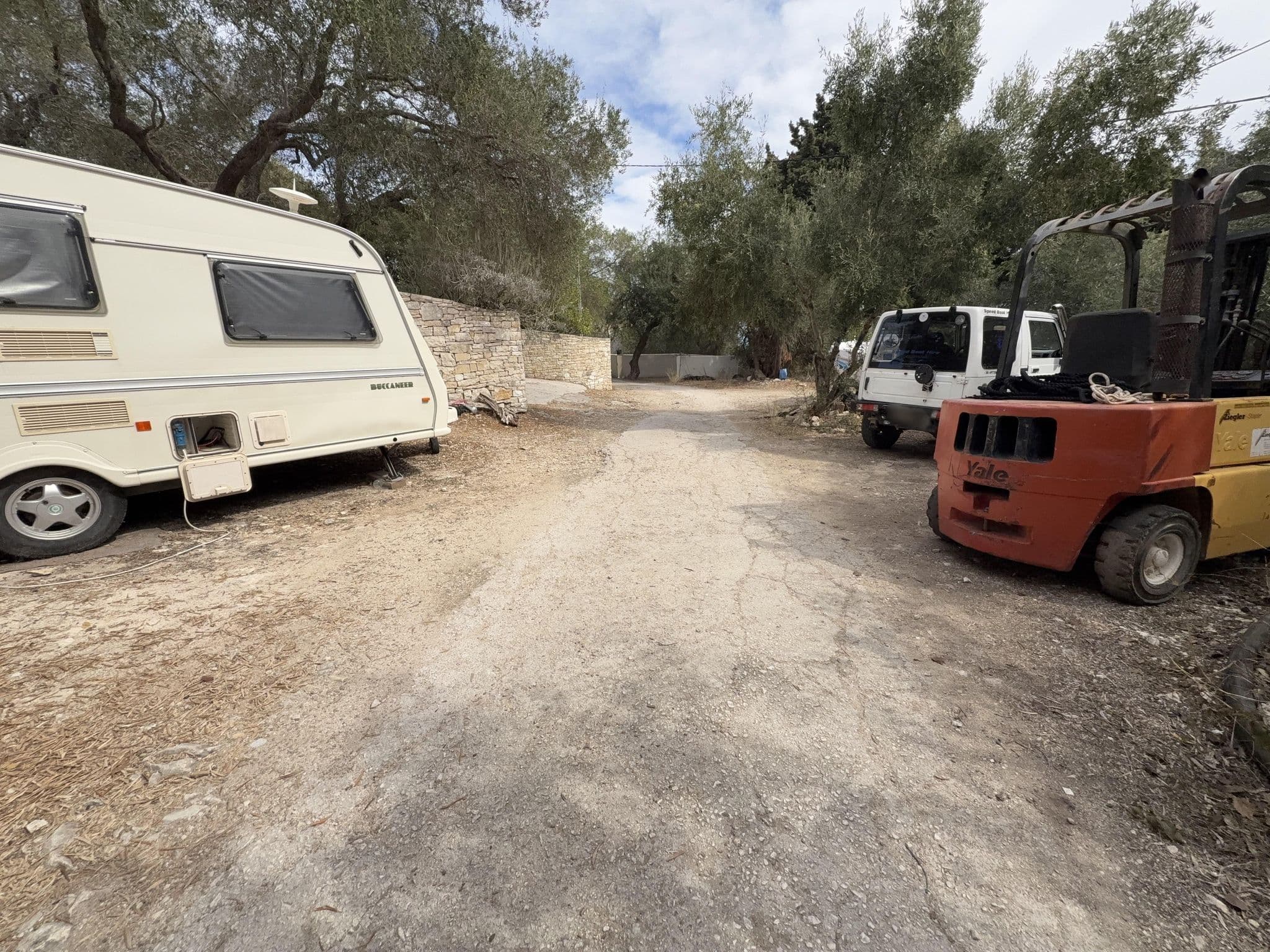 Street view near Mistral House, Pérdika — © TobyDS (CC BY-SA · Mapillary)