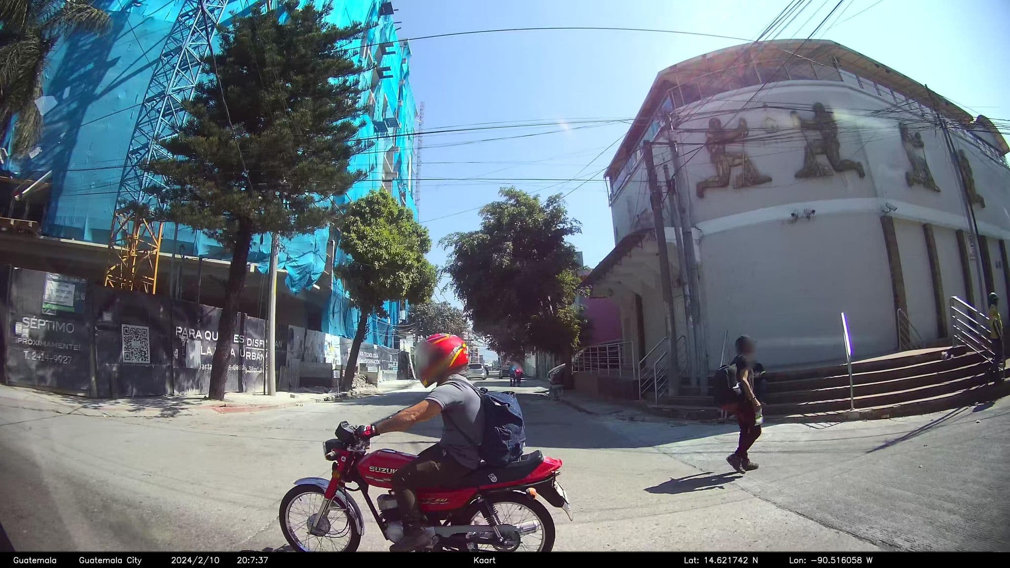 Street view near Hotel, Guatemala City — © kaart_2 (CC BY-SA · Mapillary)
