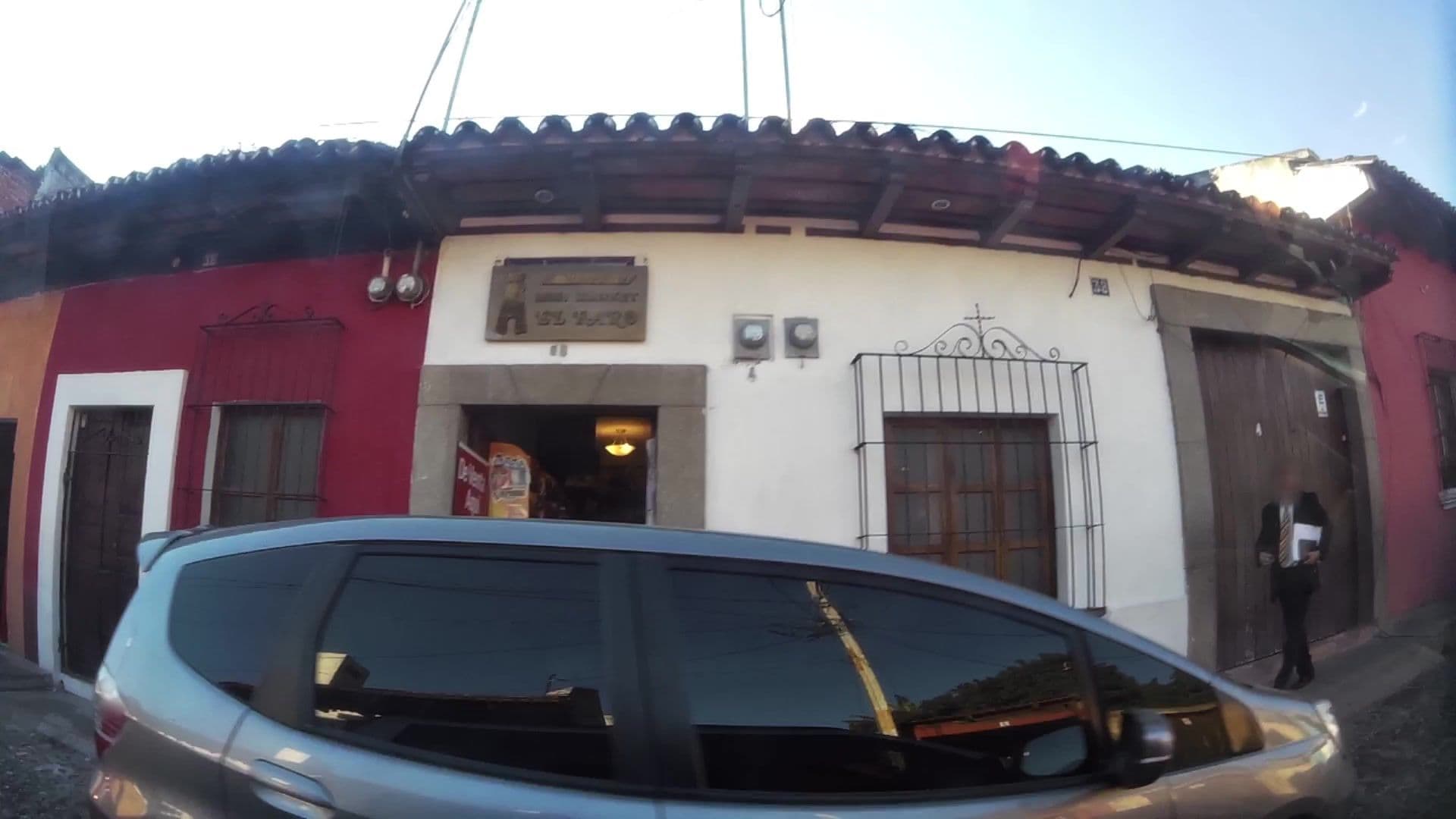 Street view near Los Amigos, Antigua Guatemala — © kaartcam (CC BY-SA · Mapillary)