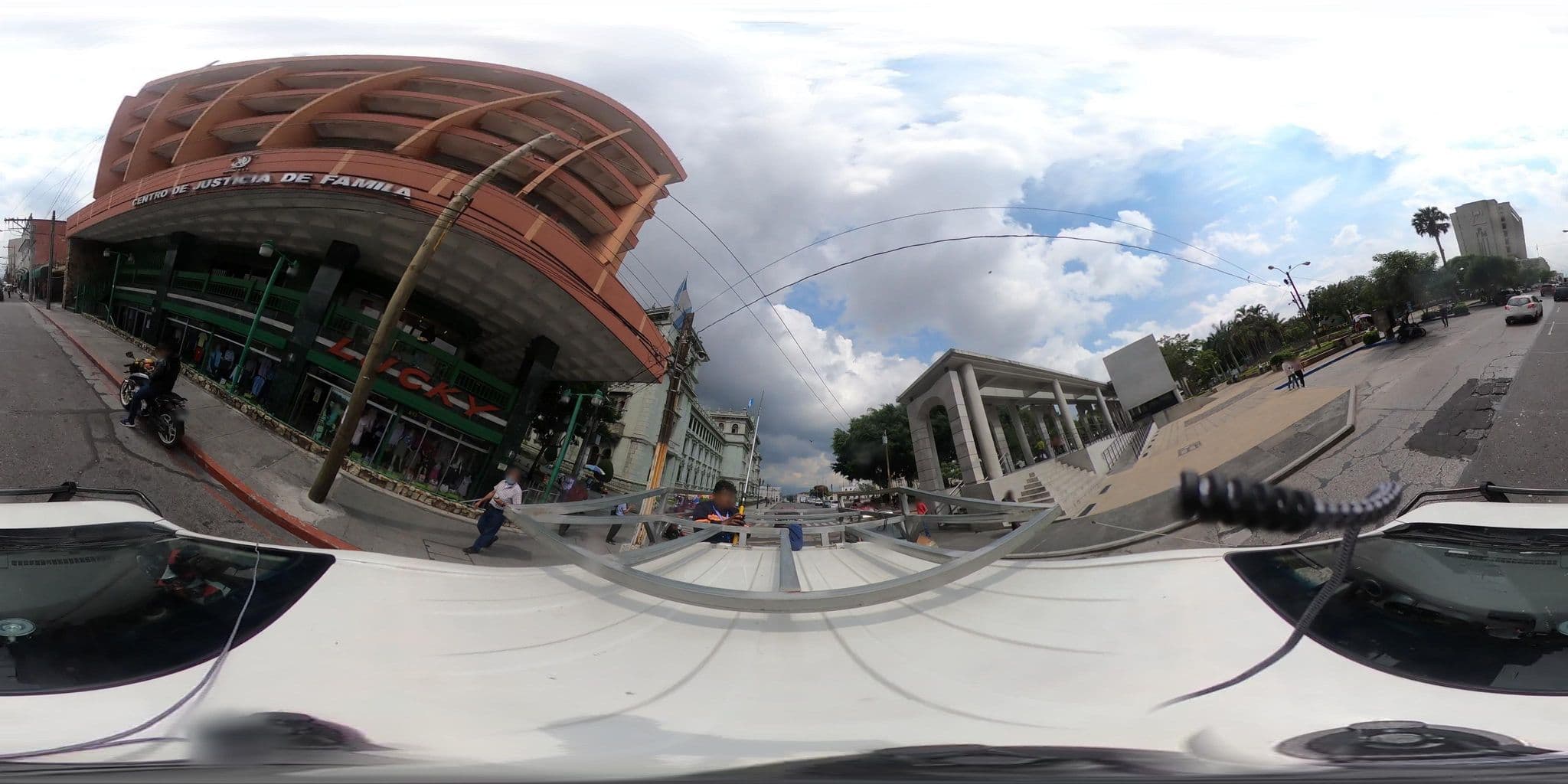 Street view near Portal Toscana Hotel, Guatemala City — © ingetelca_360_uploads (CC BY-SA · Mapillary)