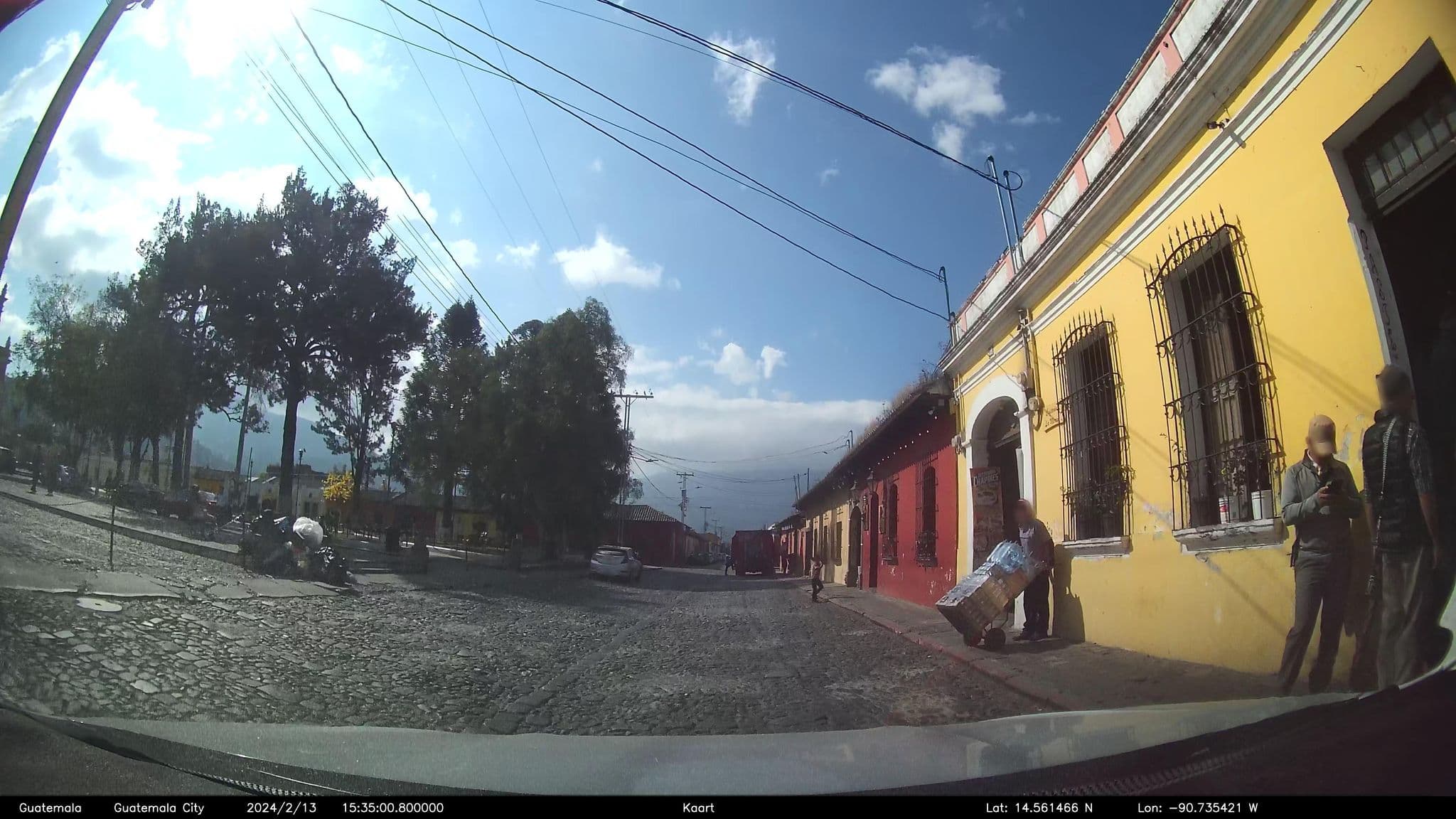 Street view near Casa Realesa, Antigua Guatemala — © kaart_2 (CC BY-SA · Mapillary)