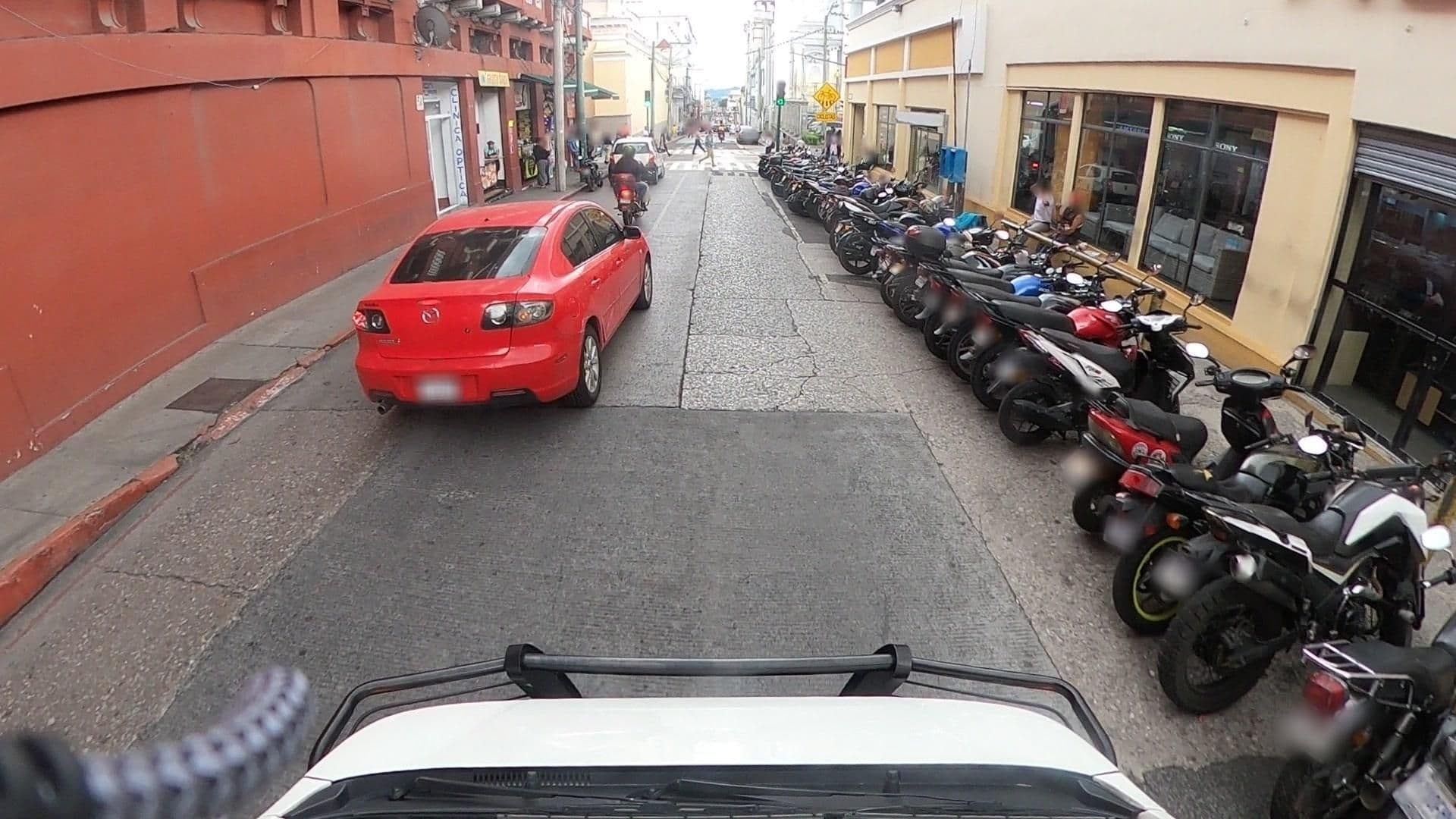 Street view near Hotel Royal Palace, Guatemala City — © juanjosep (CC BY-SA · Mapillary)