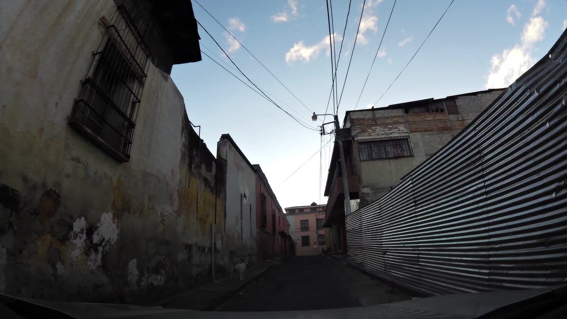 Street view near Quetzalteco Hotel, Quetzaltenango — © kaartcam (CC BY-SA · Mapillary)