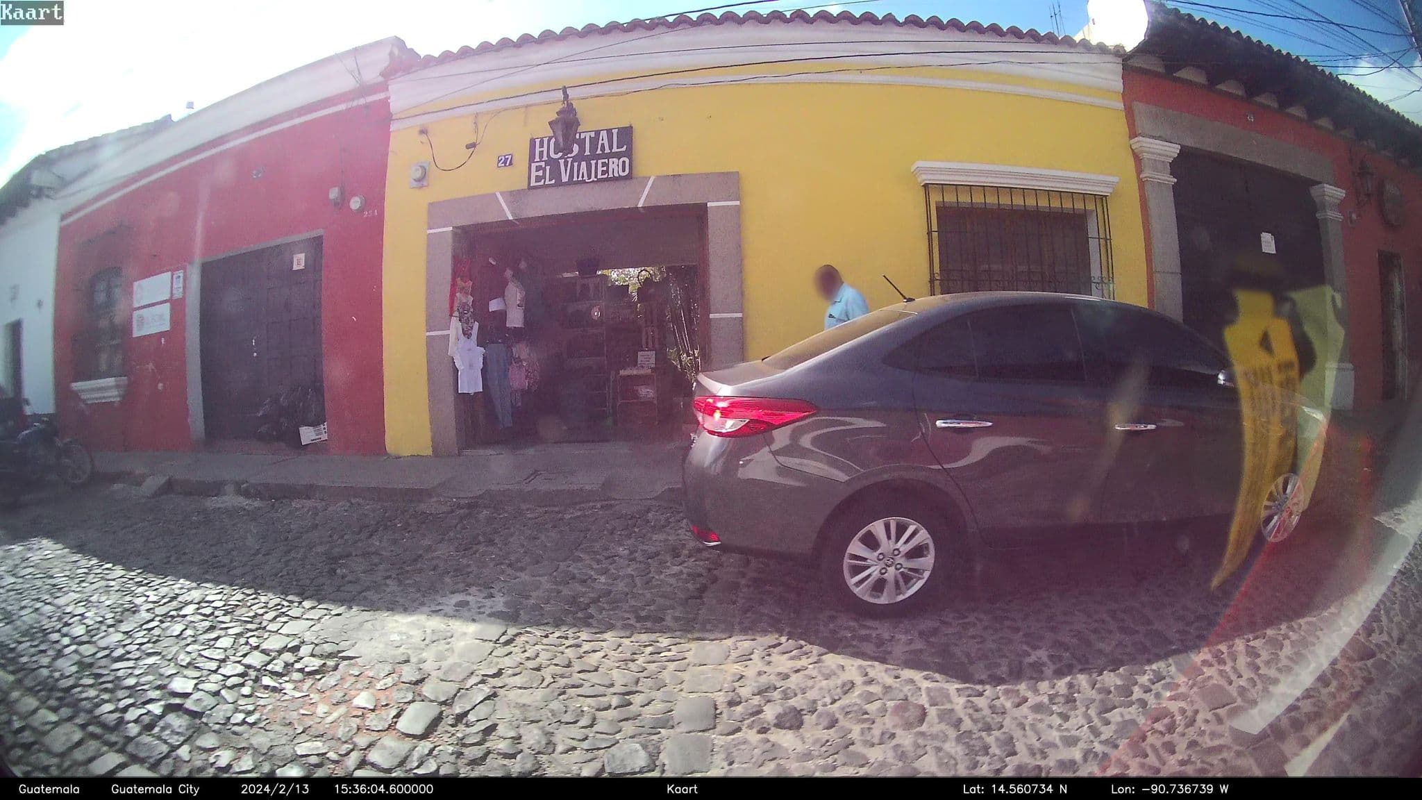 Street view near Hostal El Viajero, Antigua Guatemala — © kaart_2 (CC BY-SA · Mapillary)
