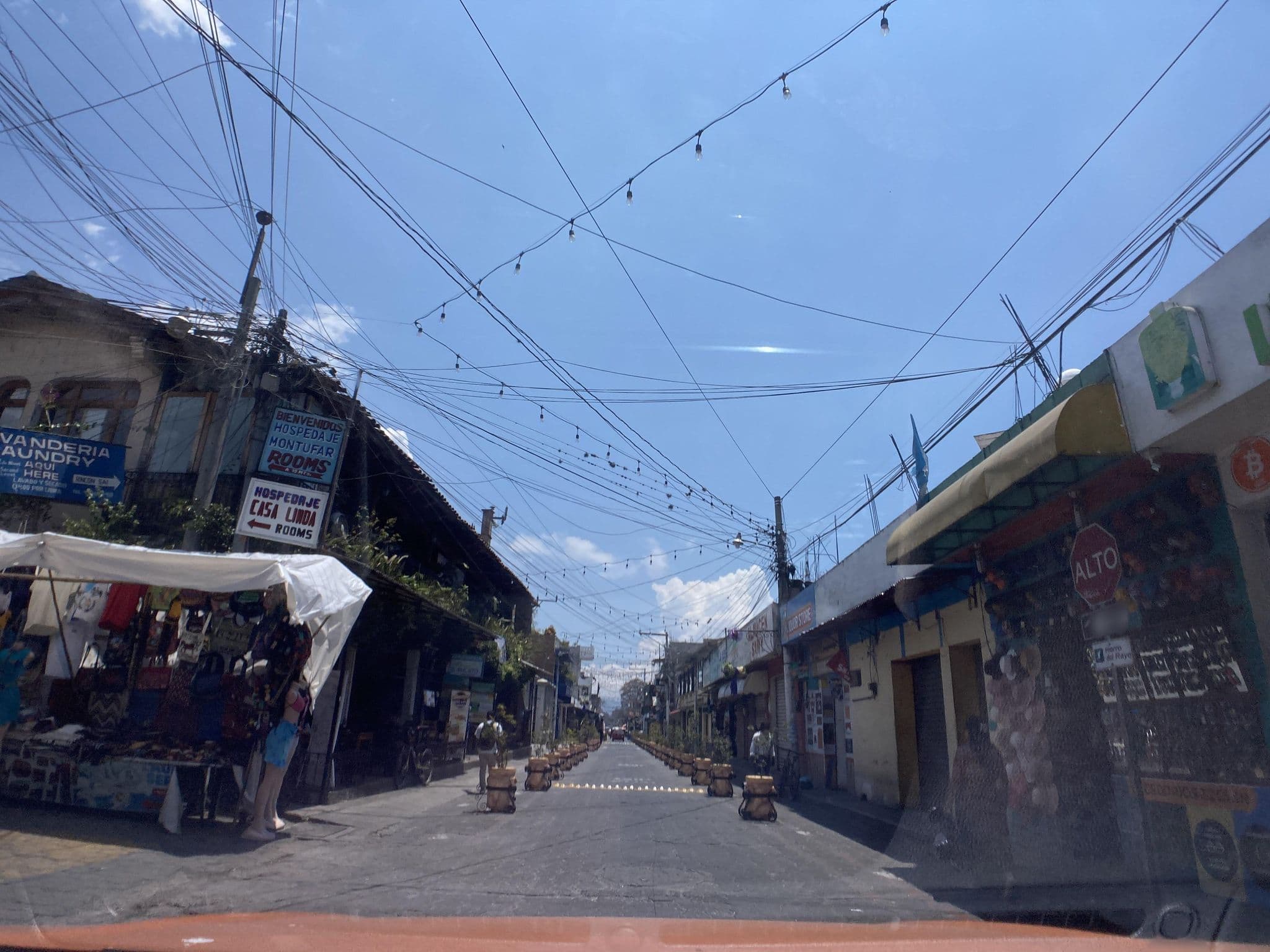 Street view near Hotel Royal Palace, Panajachel — © jaas (CC BY-SA · Mapillary)