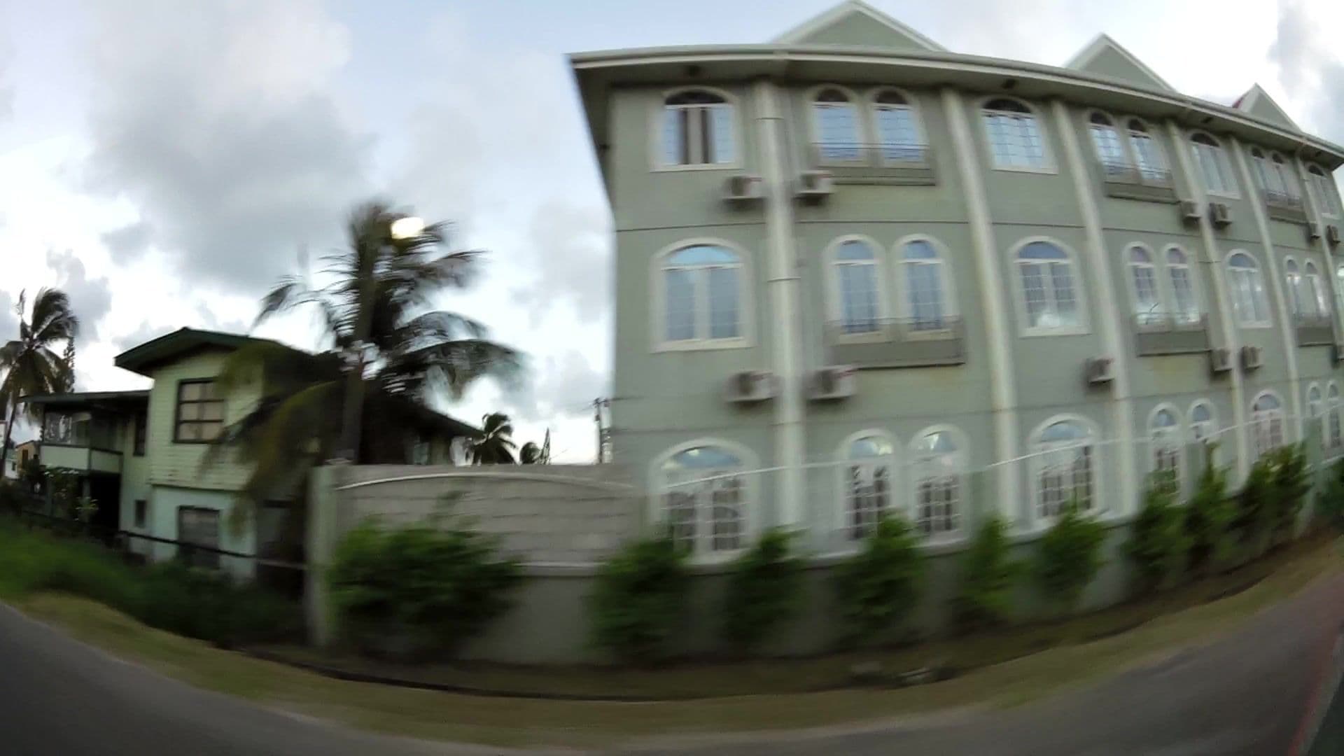 Street view near Hampton Appartments, Georgetown — © kaartcam (CC BY-SA · Mapillary)