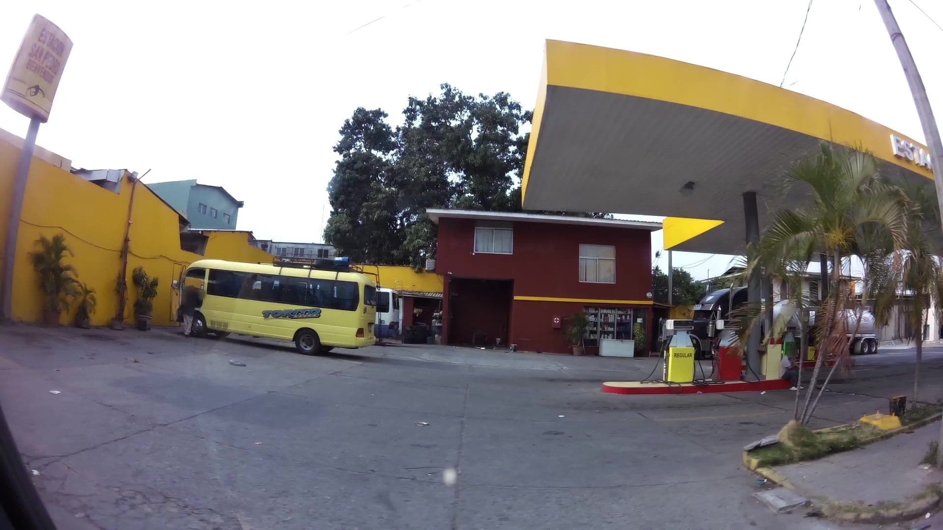 Street view near Hotel Lempira, San Pedro Sula — © kaartcam (CC BY-SA · Mapillary)
