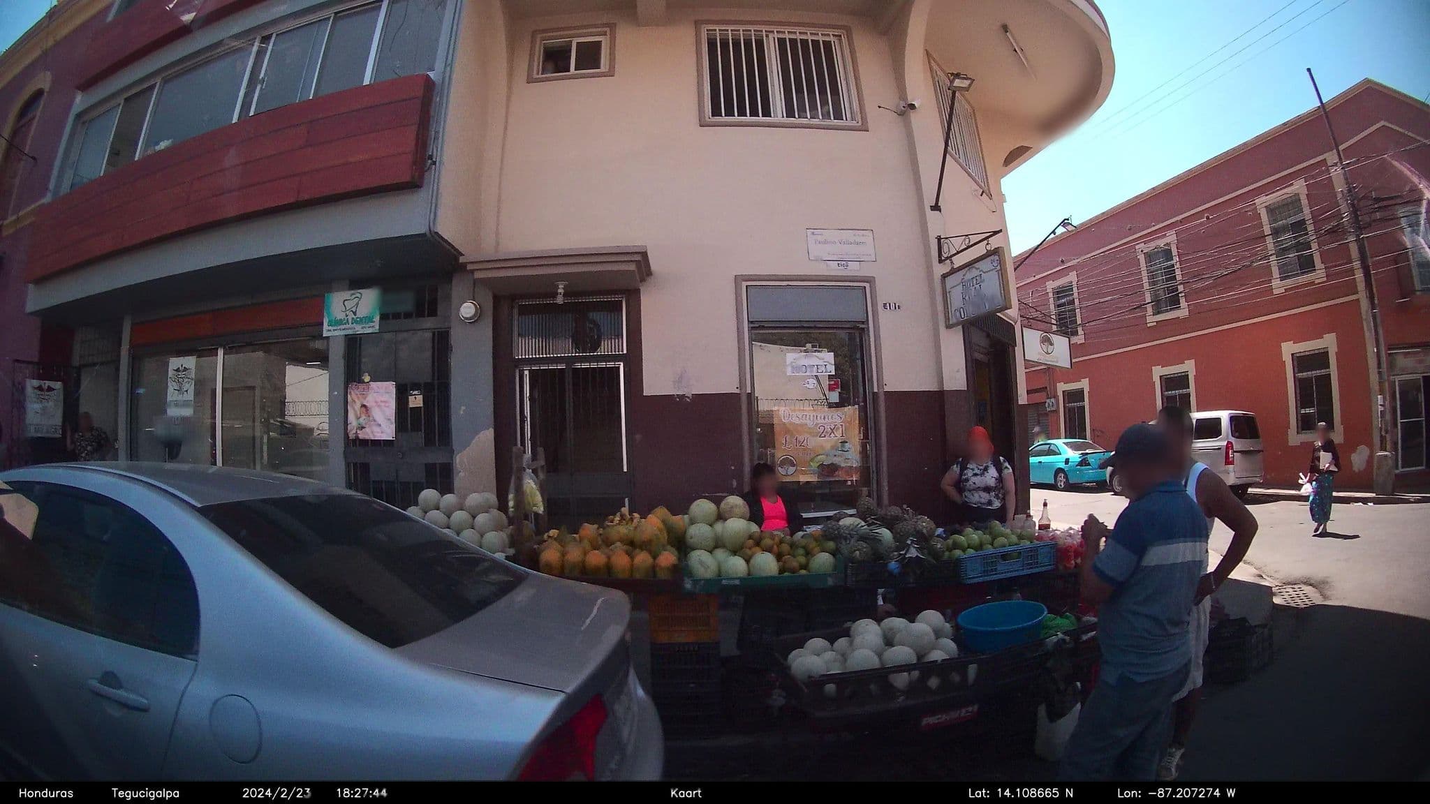 Street view near Hotelito Los Primos, Tegucigalpa — © kaart_3 (CC BY-SA · Mapillary)