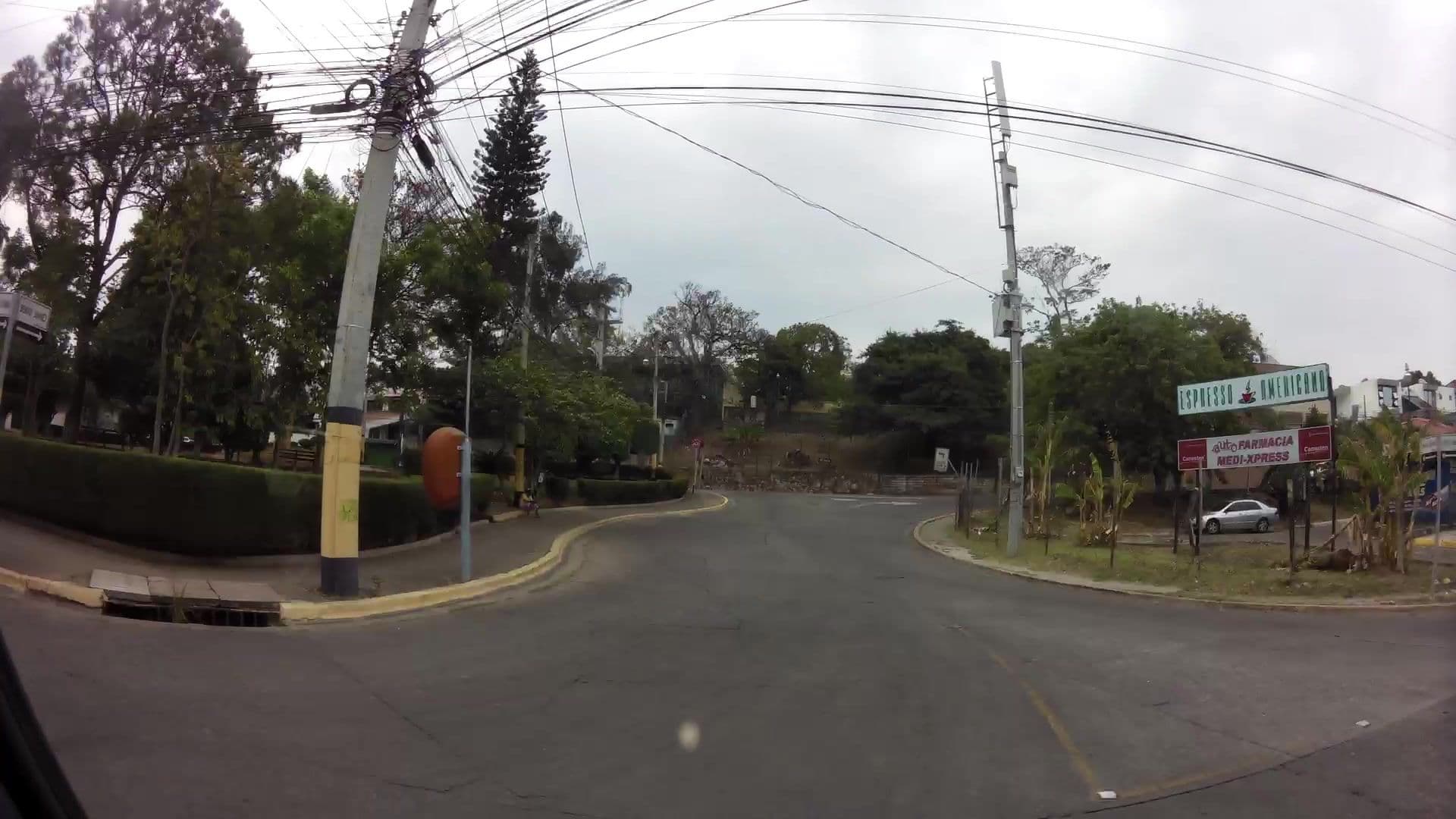 Street view near Hotel Casa Bella, Tegucigalpa — © kaartcam (CC BY-SA · Mapillary)