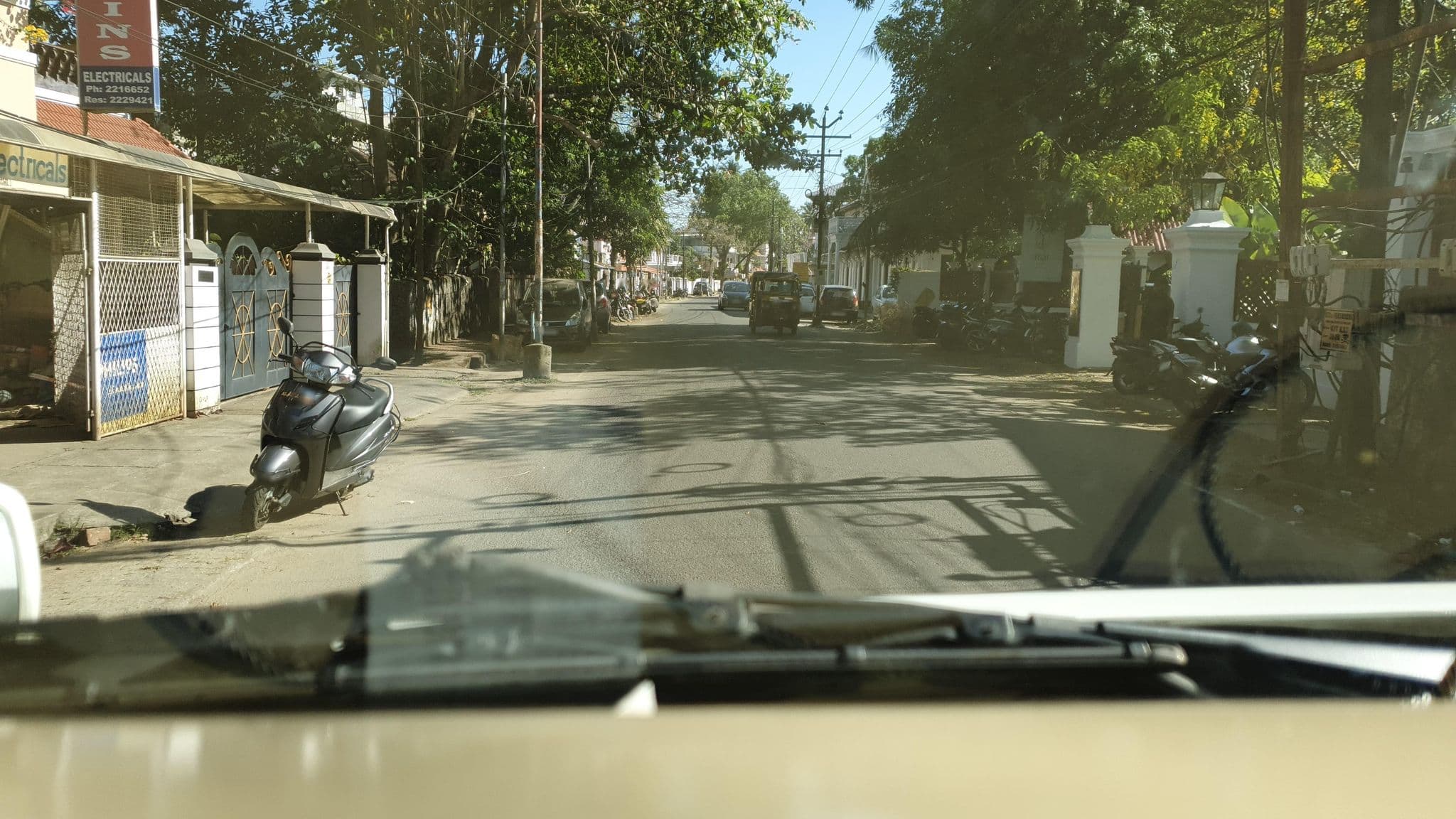Street view near Saj Home Stay, Vypīn