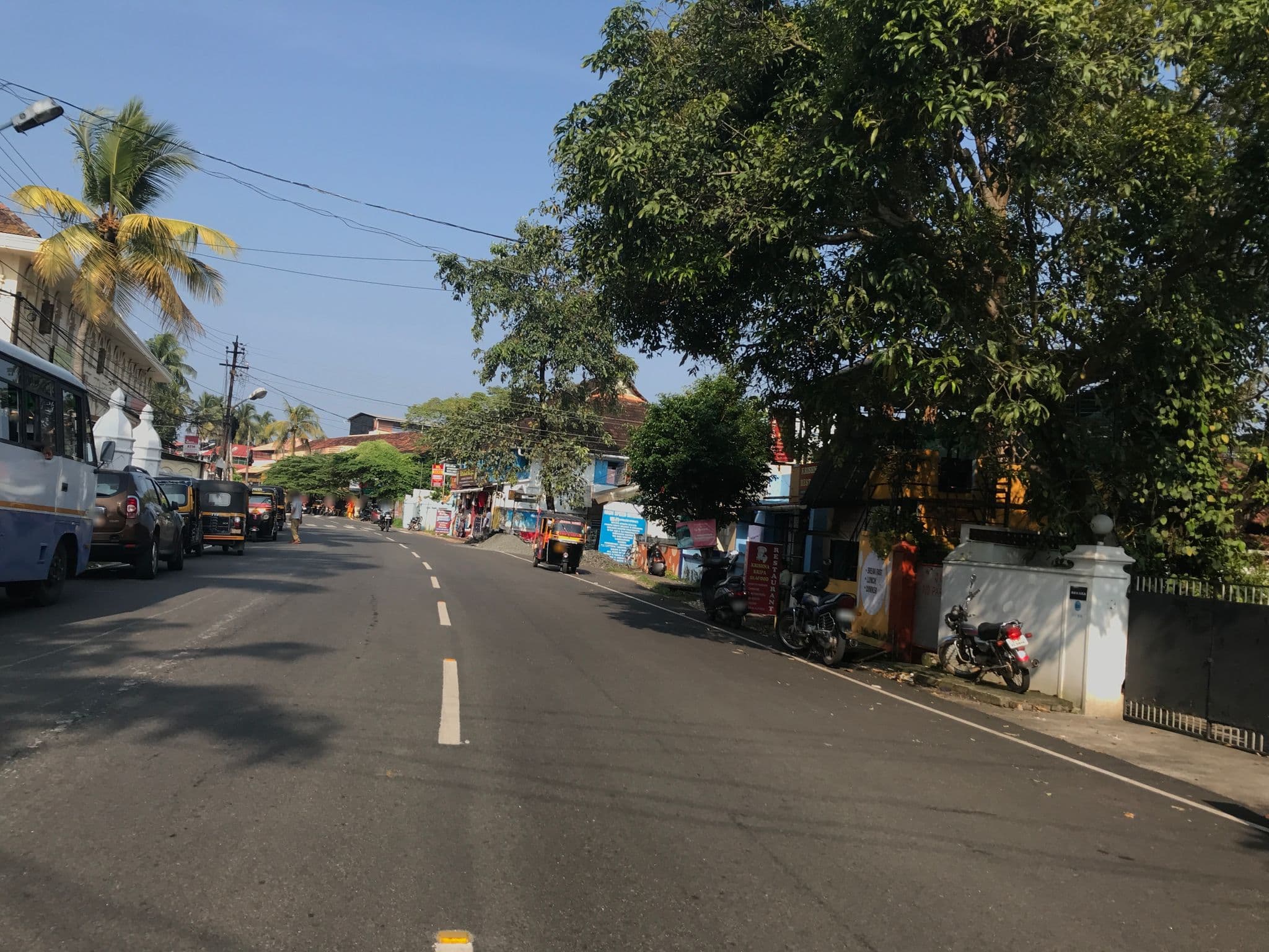 Street view near San Mike Tours Home Stay, Vypīn — © livableurbanism (CC BY-SA · Mapillary)