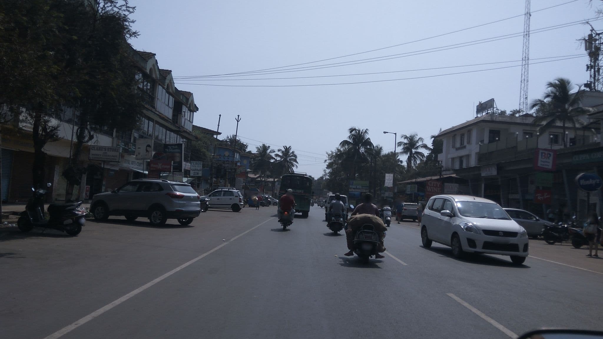 Street view near 10 Calangute A Boutique Hotel, Calangute — © natarajakaveeti (CC BY-SA · Mapillary)