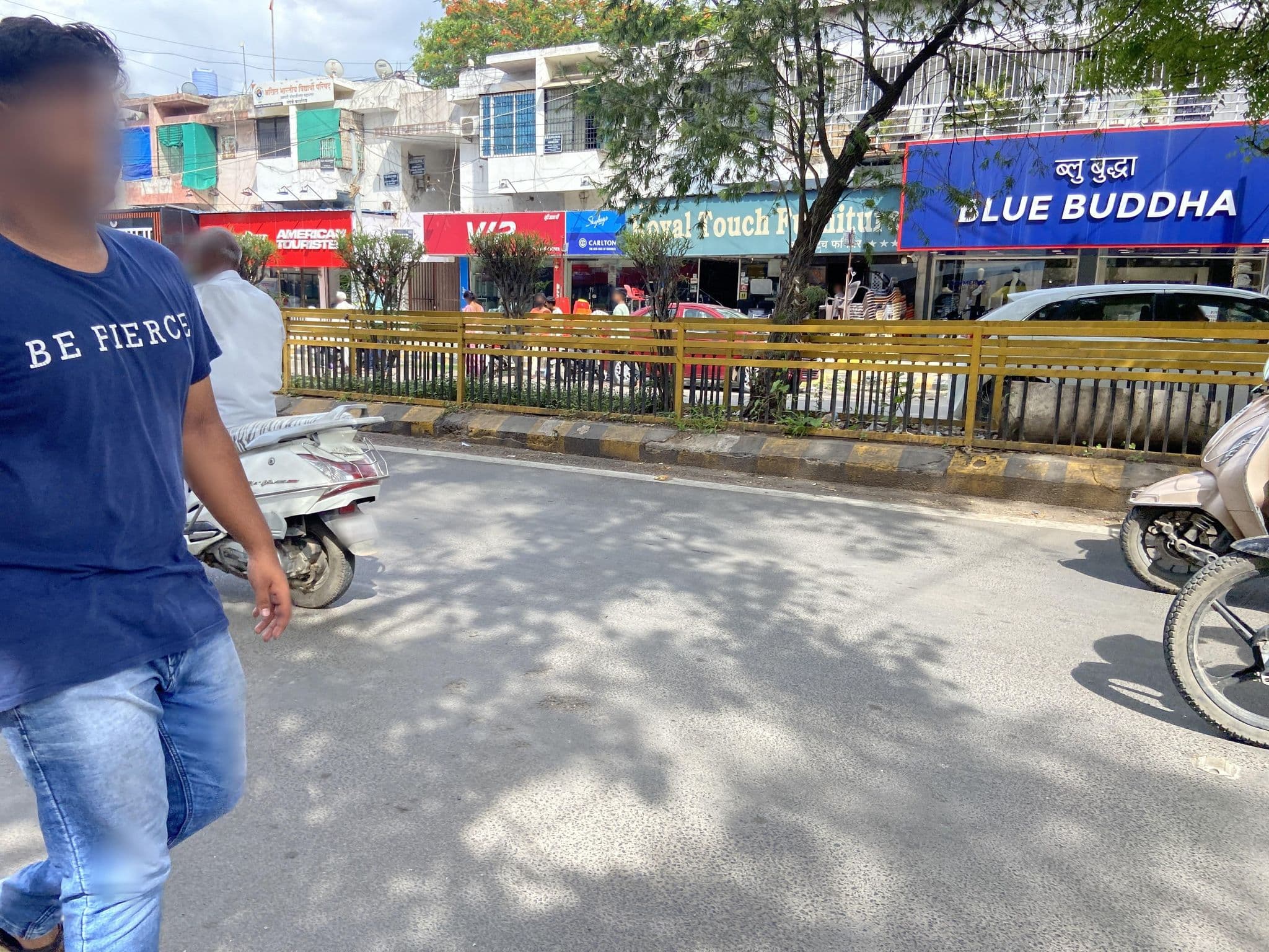 Street view near Smile hotel, Aurangabad — © RitikaMarawar (CC BY-SA · Mapillary)