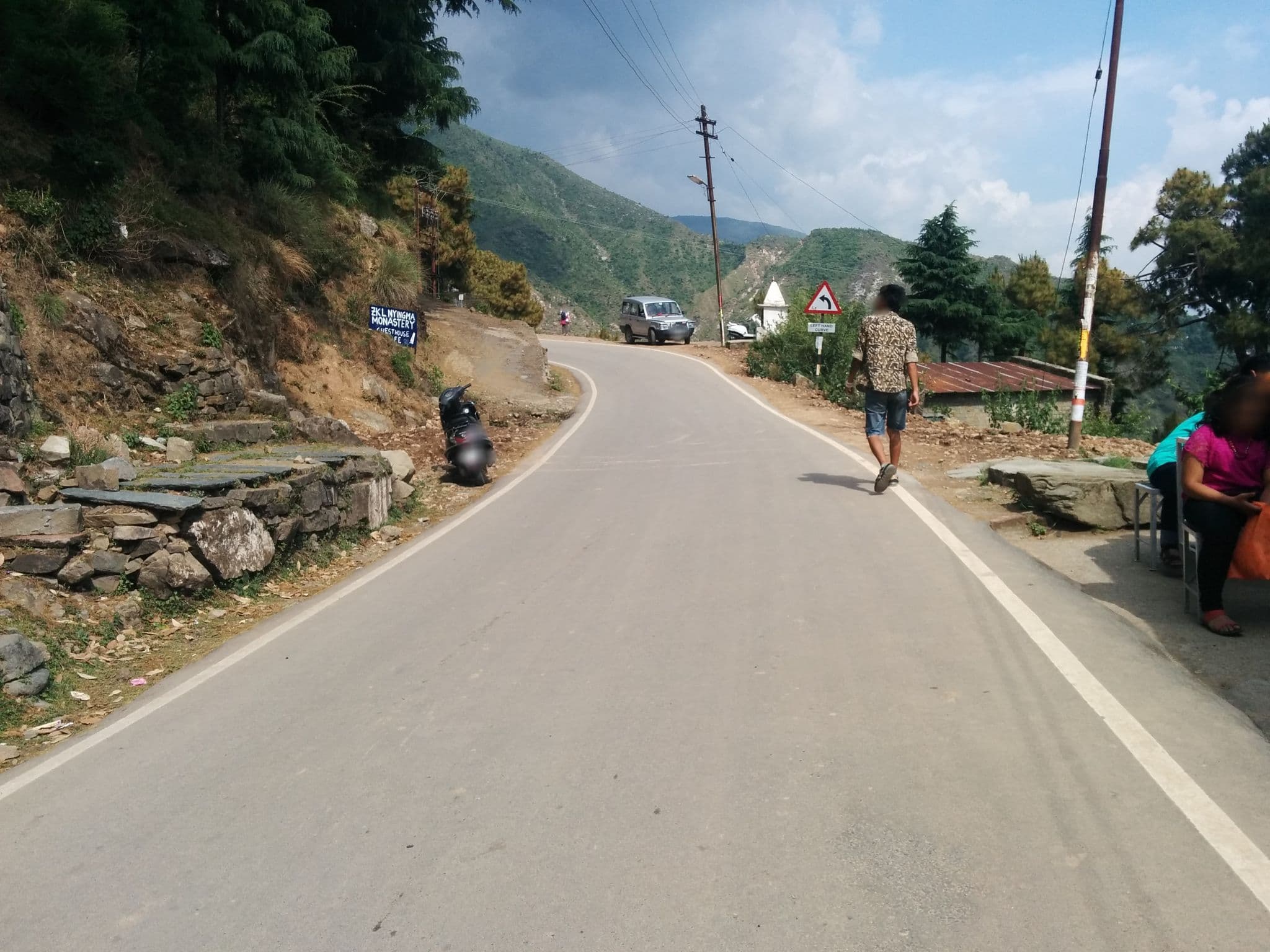 Street view near Zilnon Monastery Guesthouse, Dharamsala