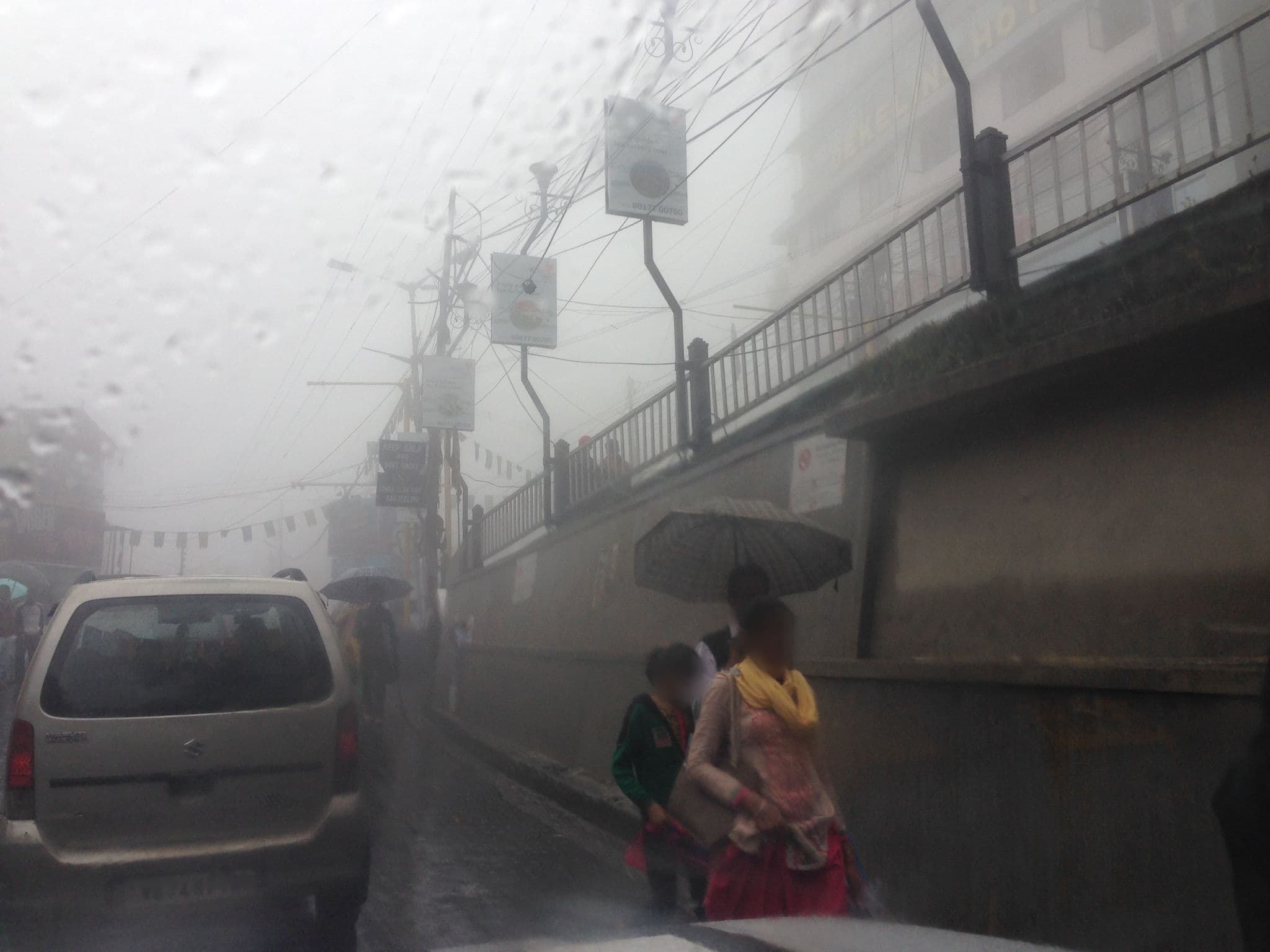 Street view near Hotel Capital, Dārjiling — © sawanshariar (CC BY-SA · Mapillary)