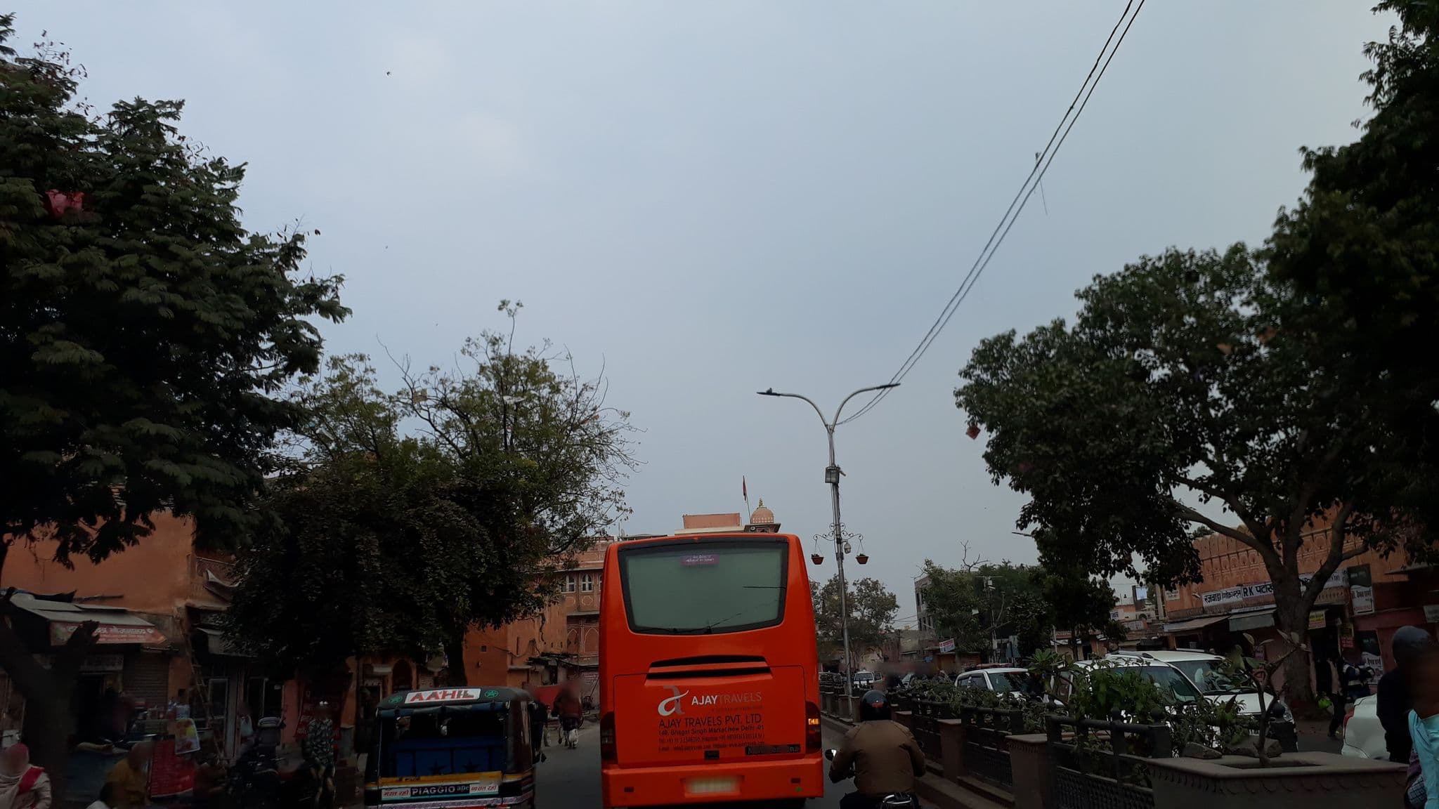 Street view near Zostel, Jaipur — © maiti21 (CC BY-SA · Mapillary)