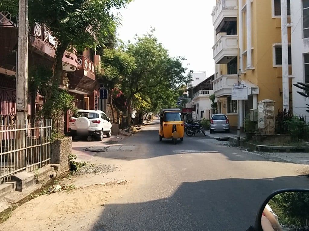 Street view near Villa labourdonnais - Pension de famille, Puducherry — © sashazykov (CC BY-SA · Mapillary)