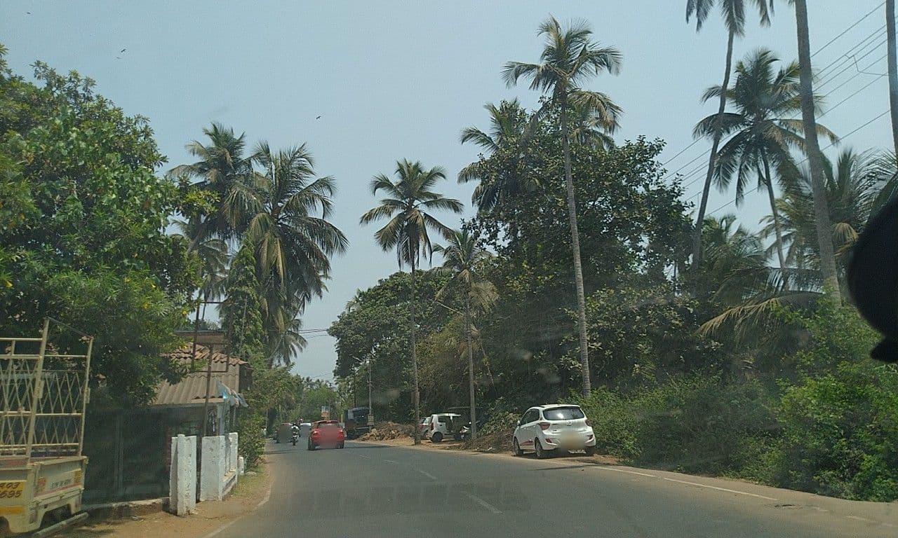Street view near The Gulmohar Resort, Calangute — © edz3056 (CC BY-SA · Mapillary)