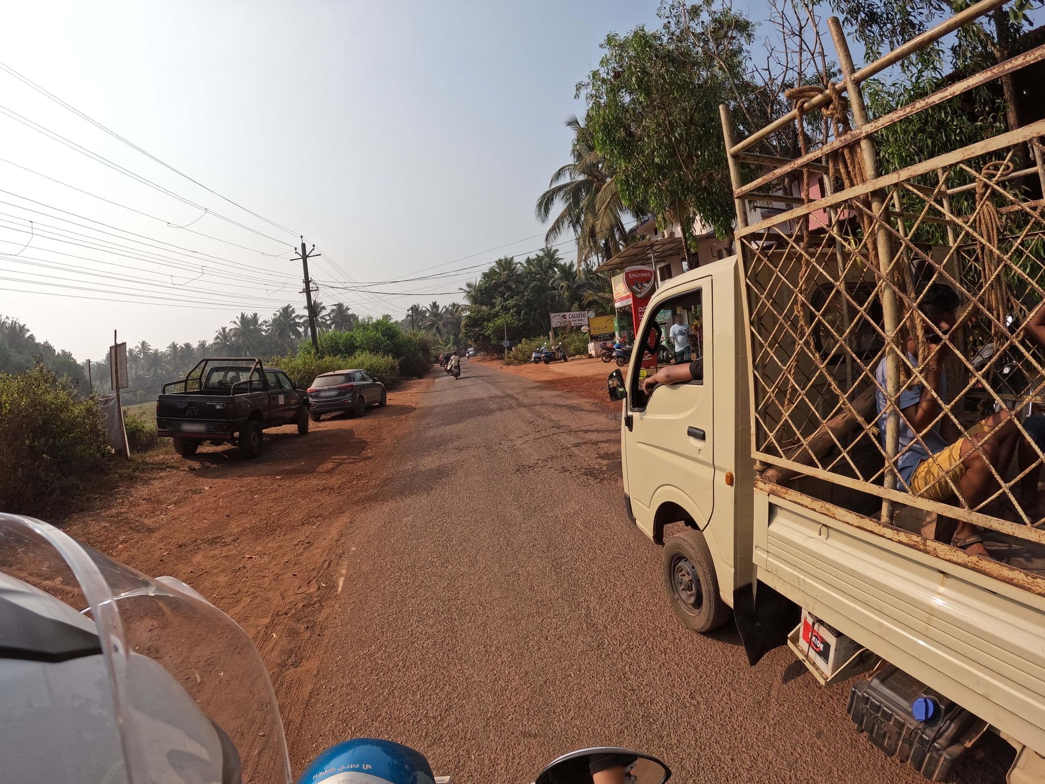 Street view near V&M Calissto, Mandrem — © lucomsky (CC BY-SA · Mapillary)