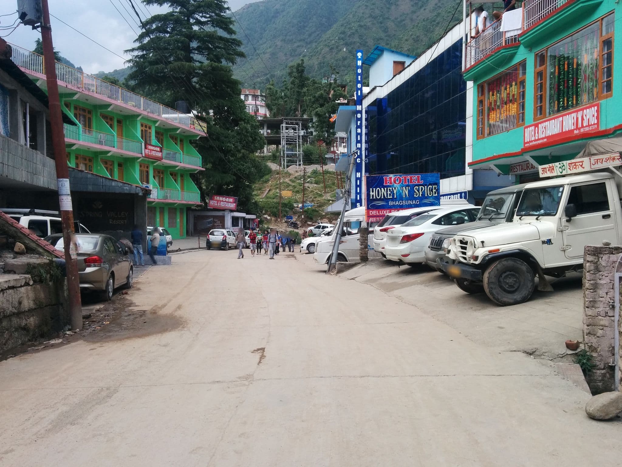 Street view near Akash Deep, Dharamsala