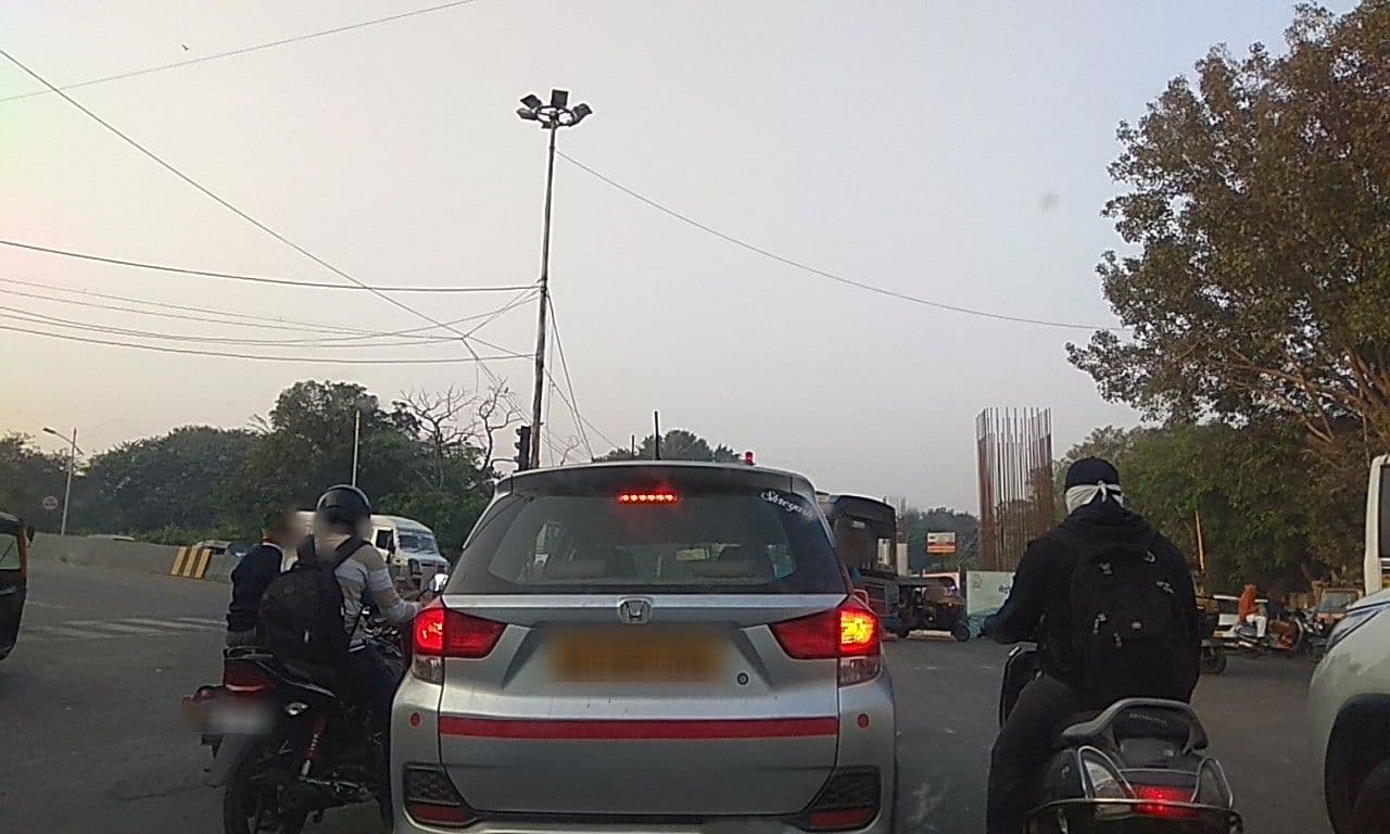 Street view near Ranadeep Lodge, Shivaji Nagar — © natarajakaveeti (CC BY-SA · Mapillary)