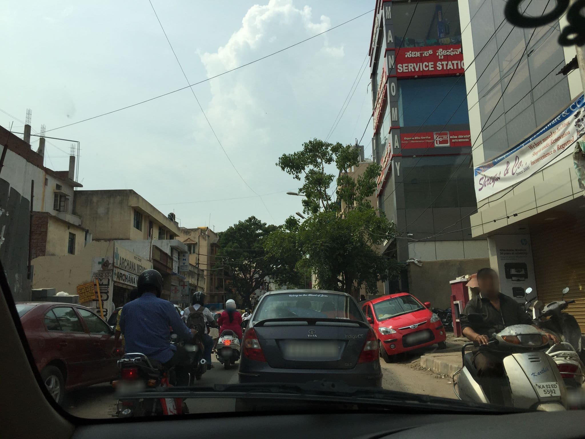 Street view near Utse Suites, Bengaluru