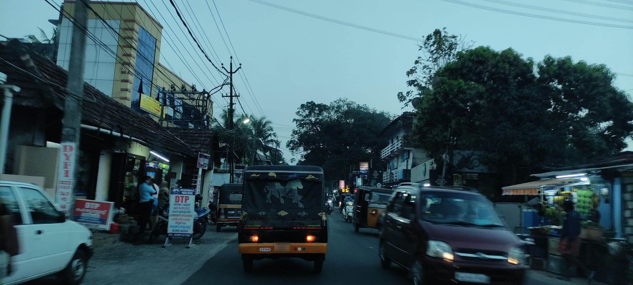 Street view near Sreehari Hotel, Alappuzha — © V15 (CC BY-SA · Mapillary)