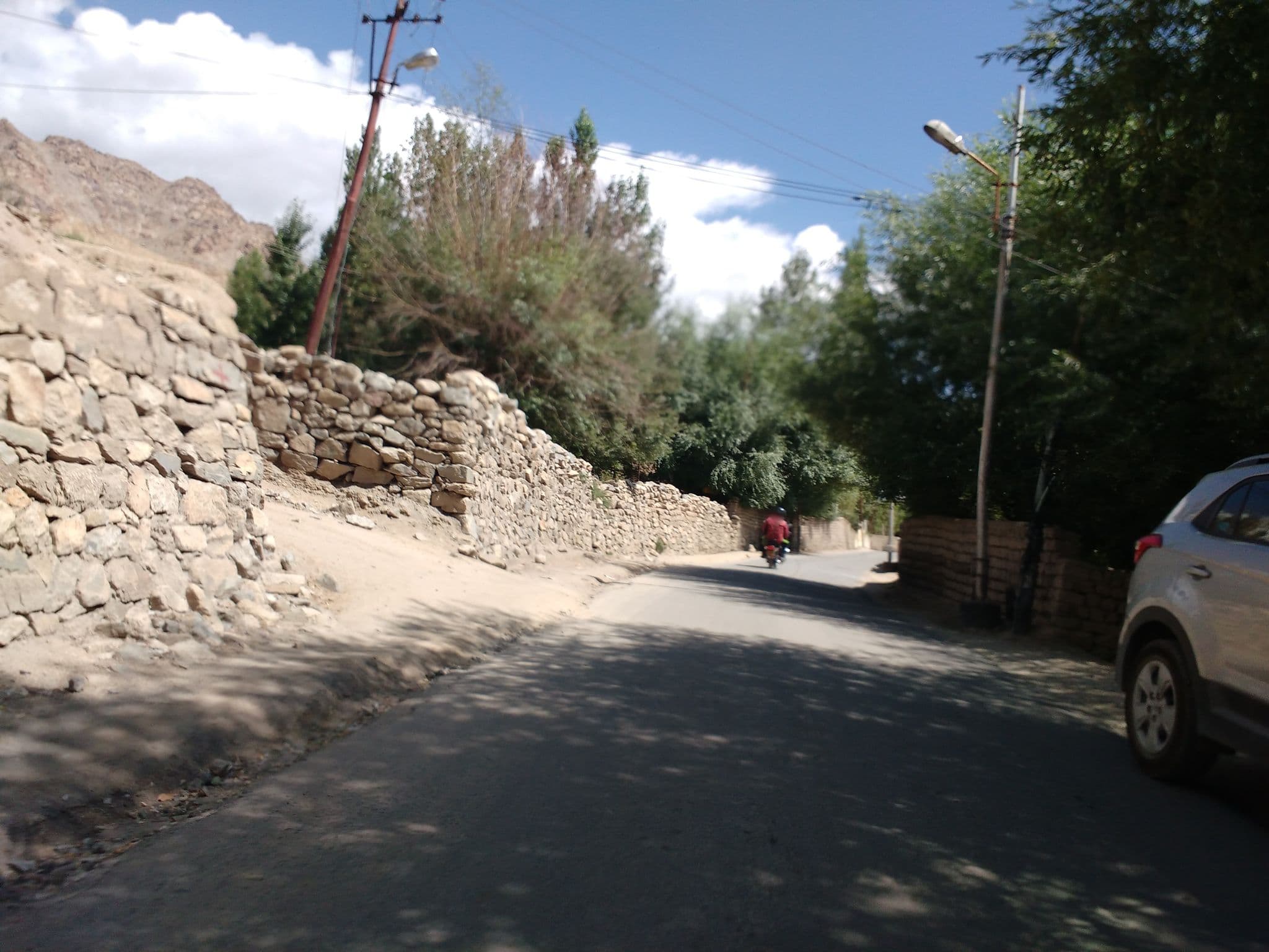 Street view near Green Villa, Leh