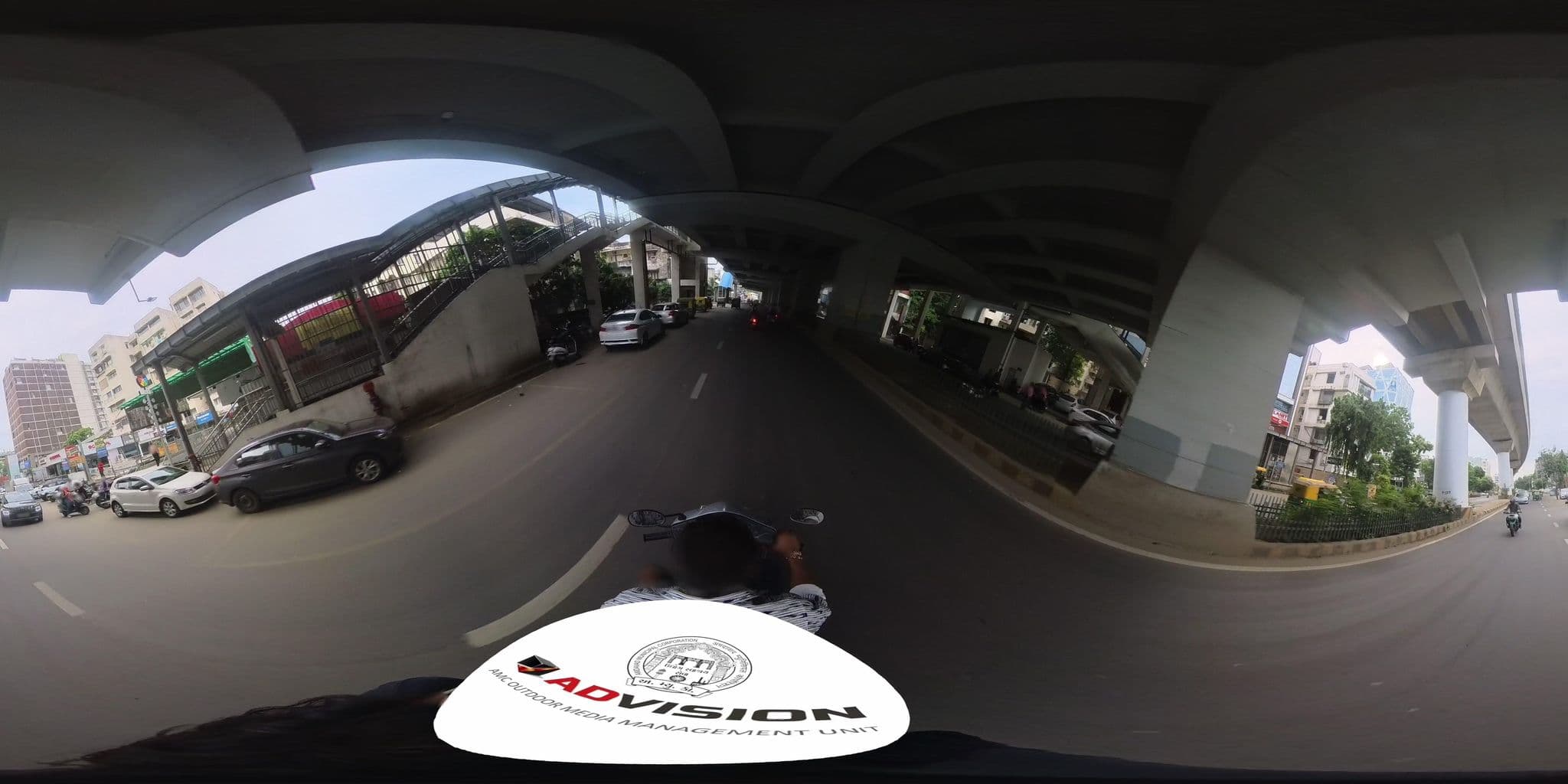 Street view near Hotel Surya Villas by SrUrban Hotels, Ahmedabad — © skysign (CC BY-SA · Mapillary)