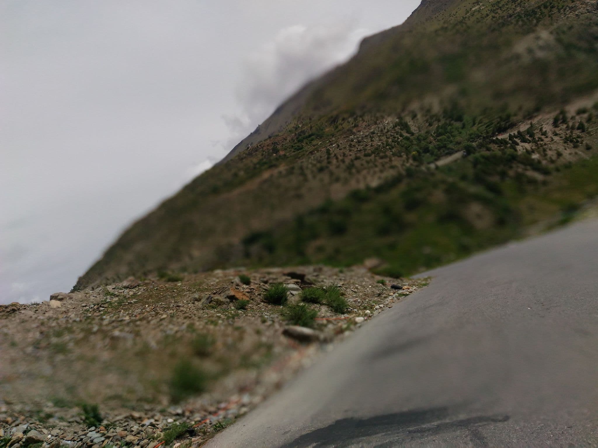 Street view near Dhaba (bed & food), Kyelang