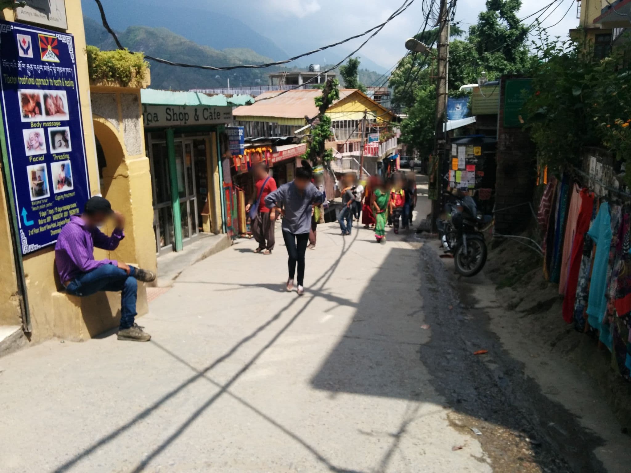 Street view near Hotel Mount View, Dharamsala