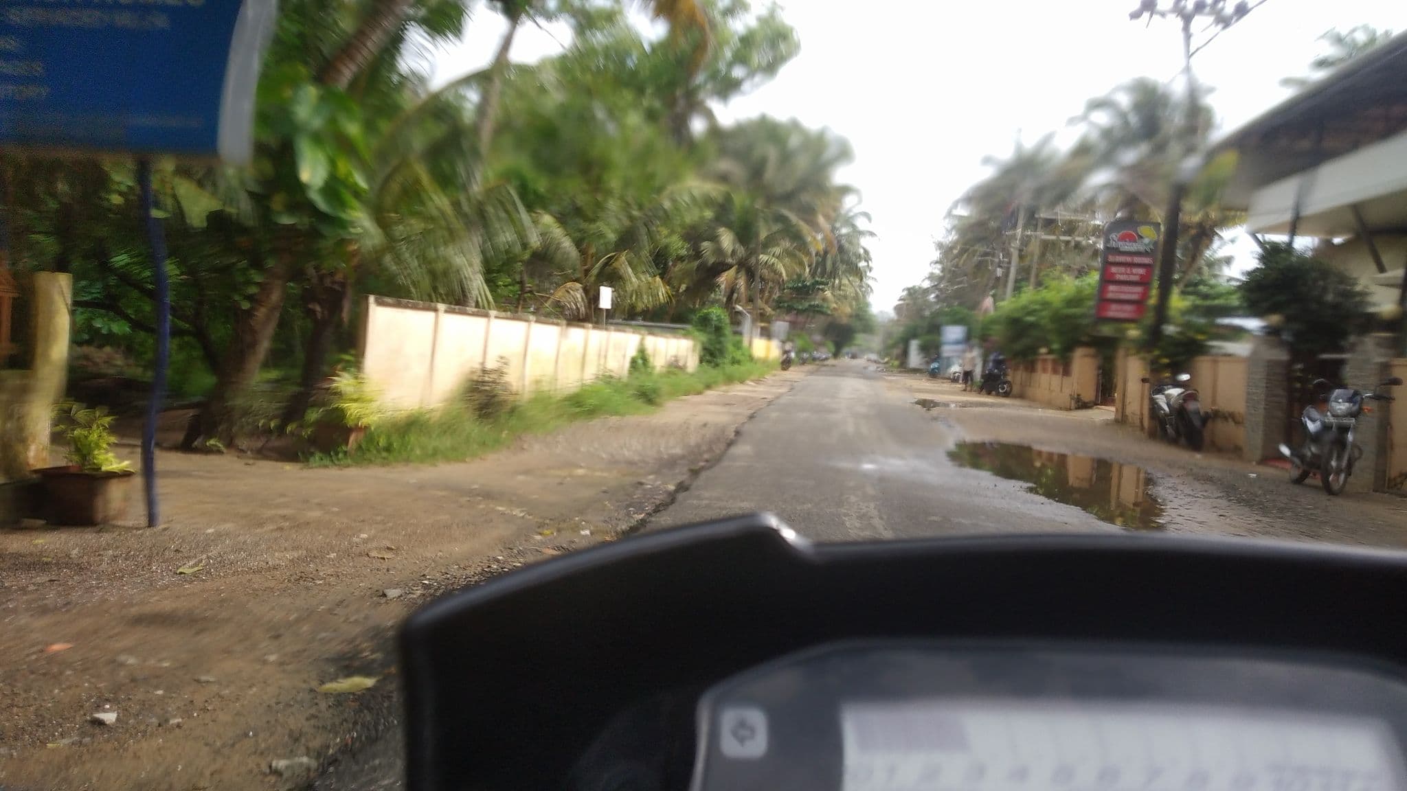 Street view near Baywatch Beach Homes, Vadakakarai — © jothishbabu (CC BY-SA · Mapillary)
