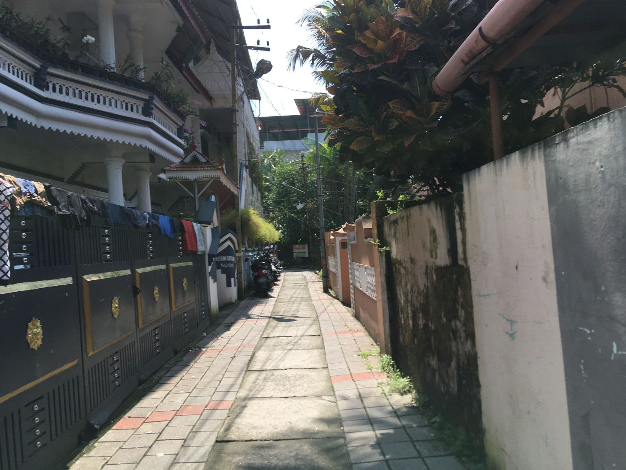 Street view near Dreamcatcher homestay, Vypīn