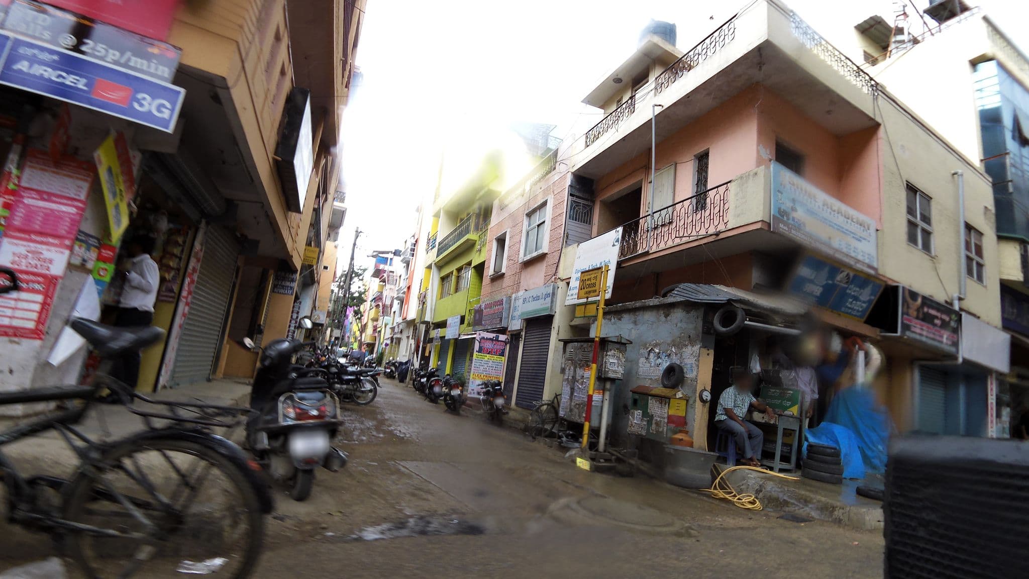 Street view near Sri Venkateshwara PG, Bengaluru — © maning (CC BY-SA · Mapillary)