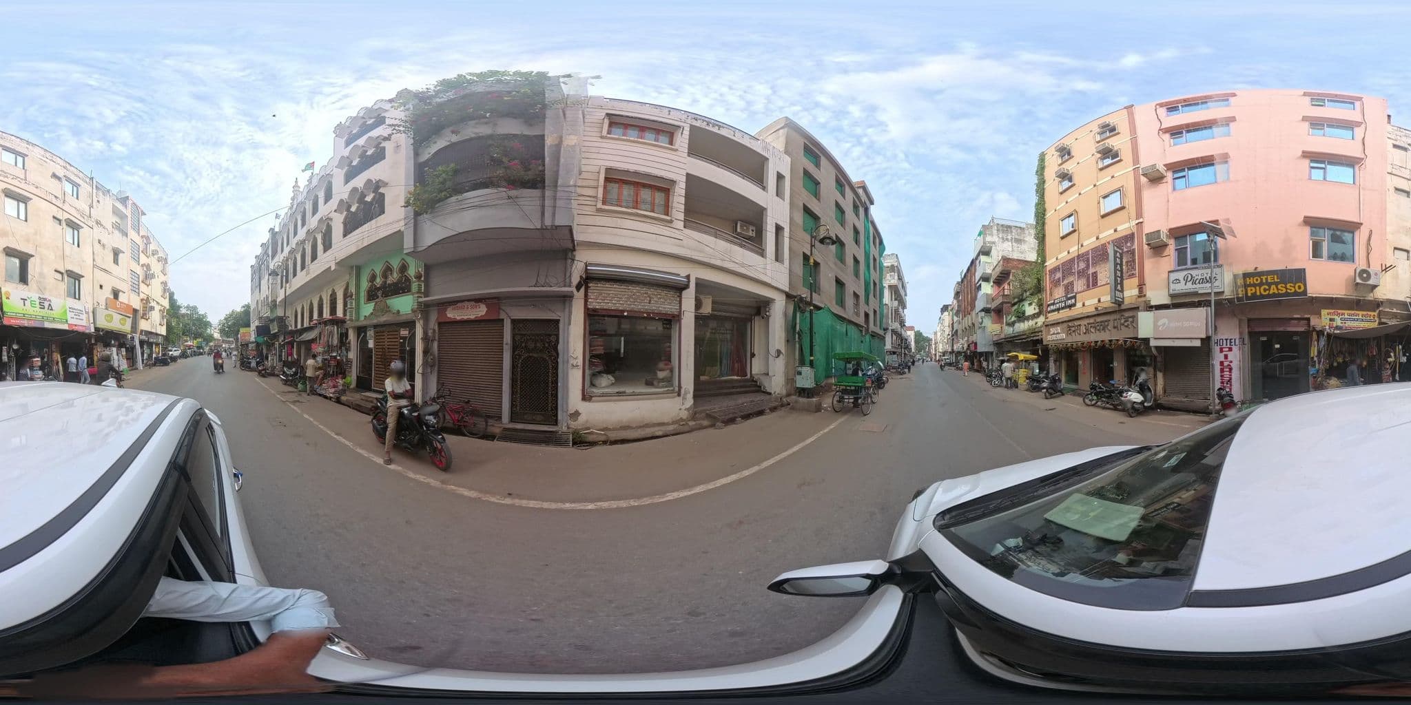 Street view near Hotel Ananya Inn, Varanasi — © skysign (CC BY-SA · Mapillary)